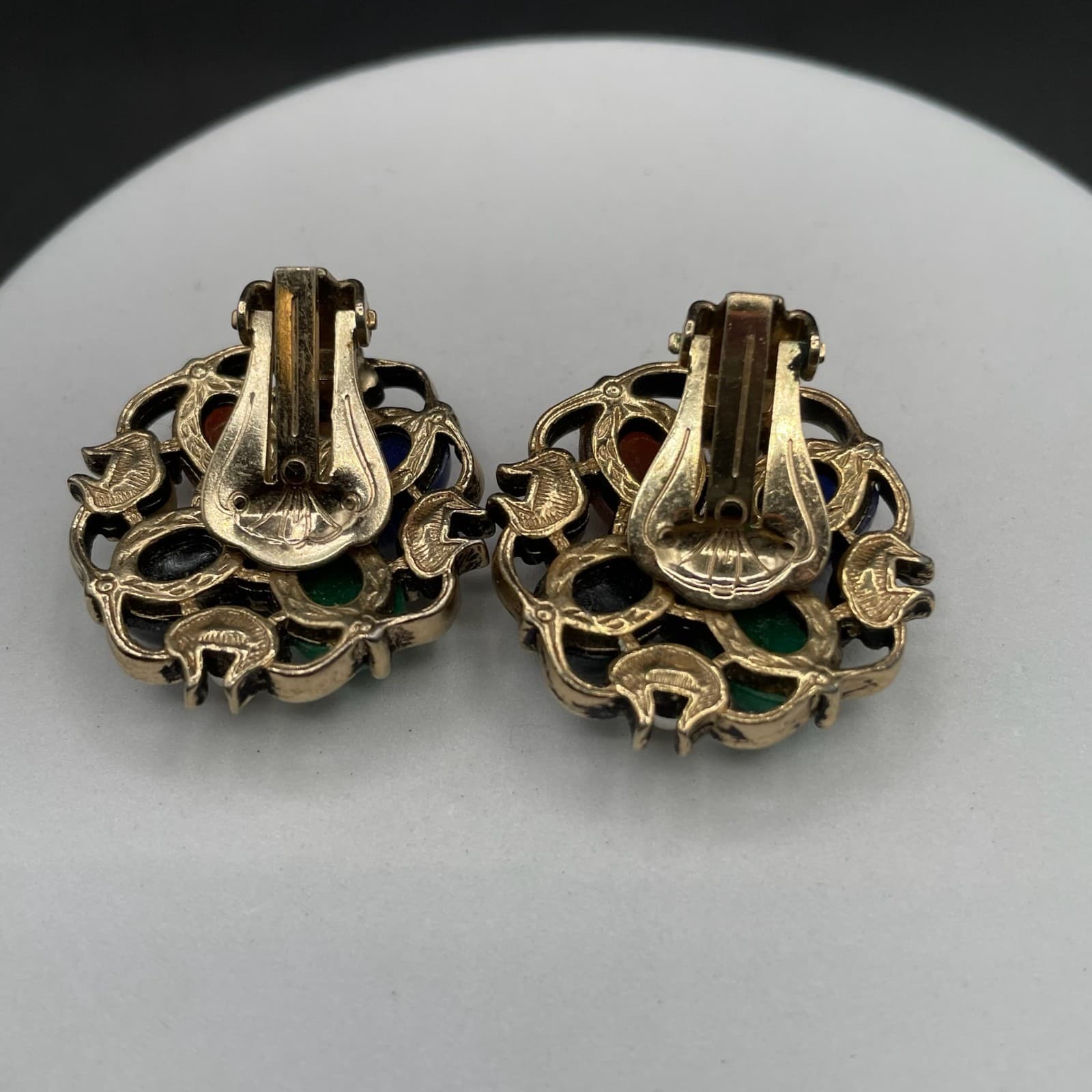 Vintage Multicolor Cabochon Cluster Clip-On Earrings Pearl Accents Retro - Thumbnail 10