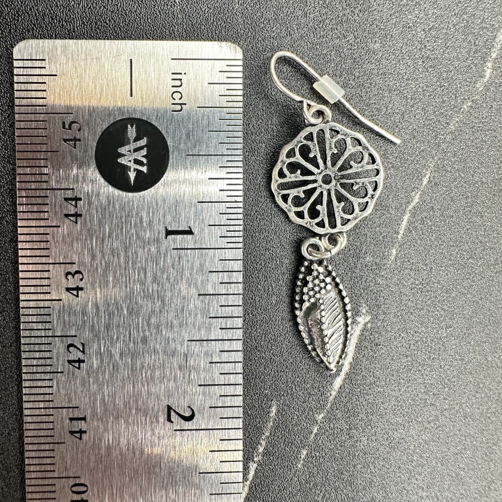 Vintage Bohemian Silver-Tone Filigree Mandala Flower & Detail Leaf Drop Earrings - Thumbnail 11