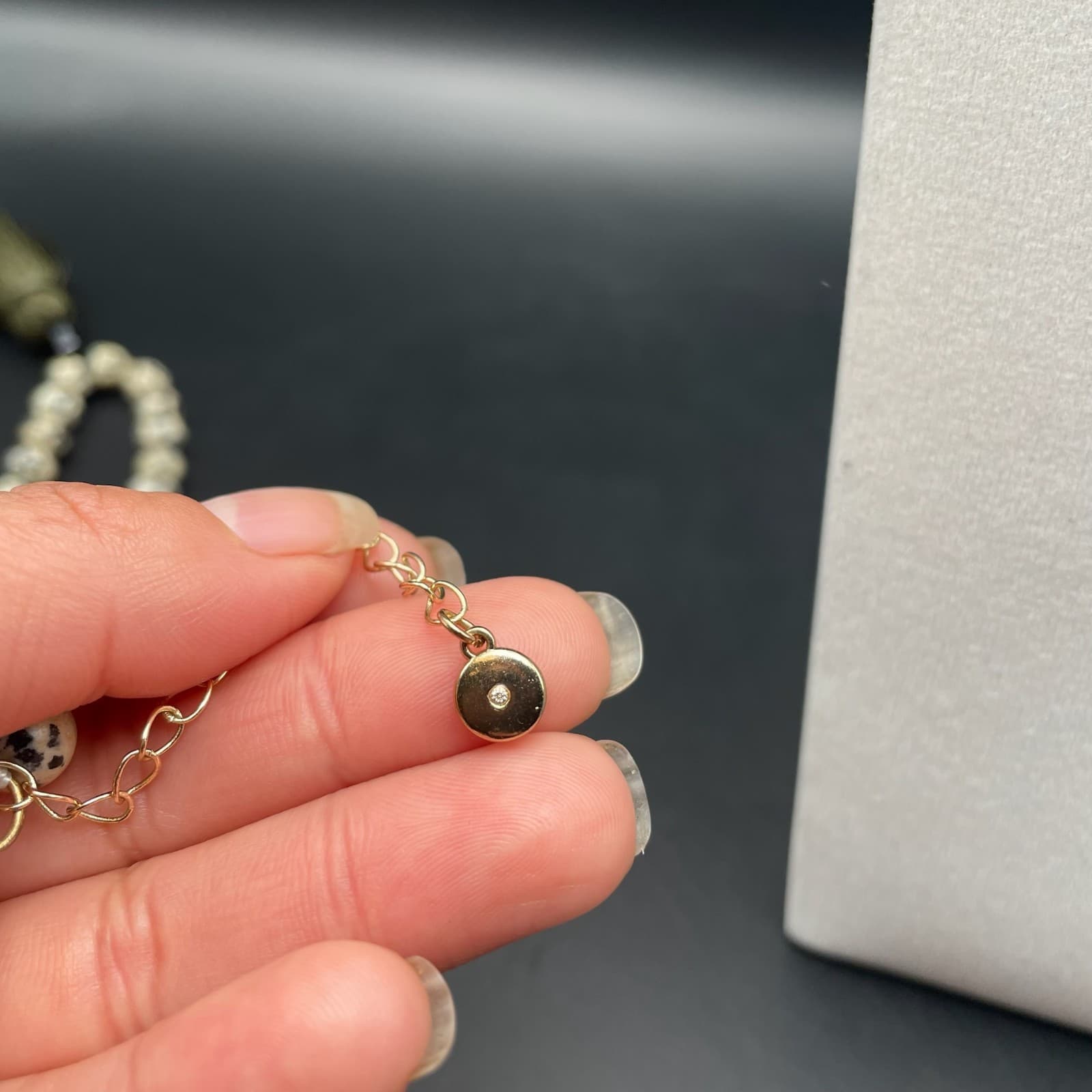 Vintage Dalmatian Stone Tassel Necklace 23 in Matinee Peach Stone Boho Statement - Thumbnail 3