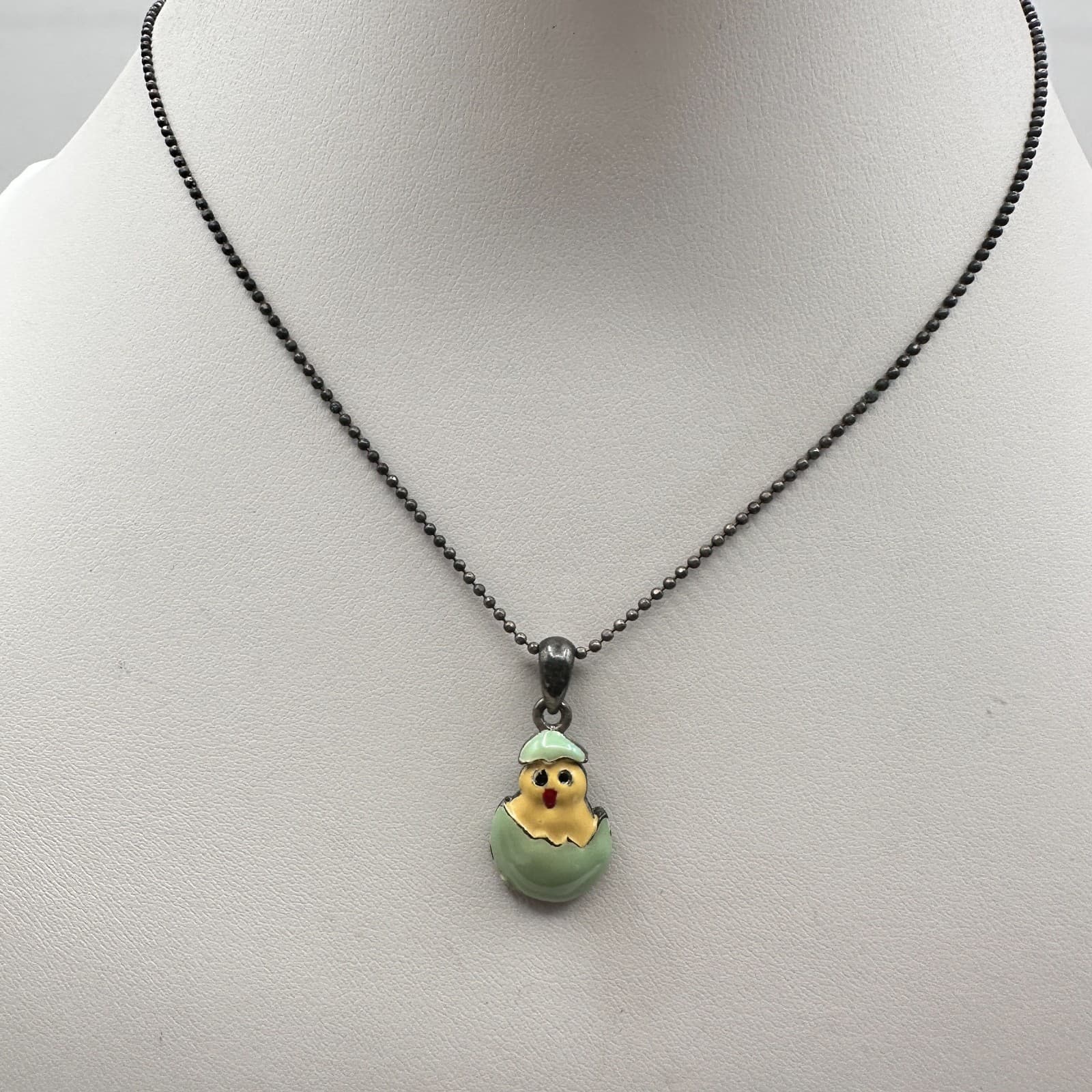 Vintage Y2K Cookie Lee Enamel Easter Chick Egg Necklace Silver Tone Ball Chain - Thumbnail 10