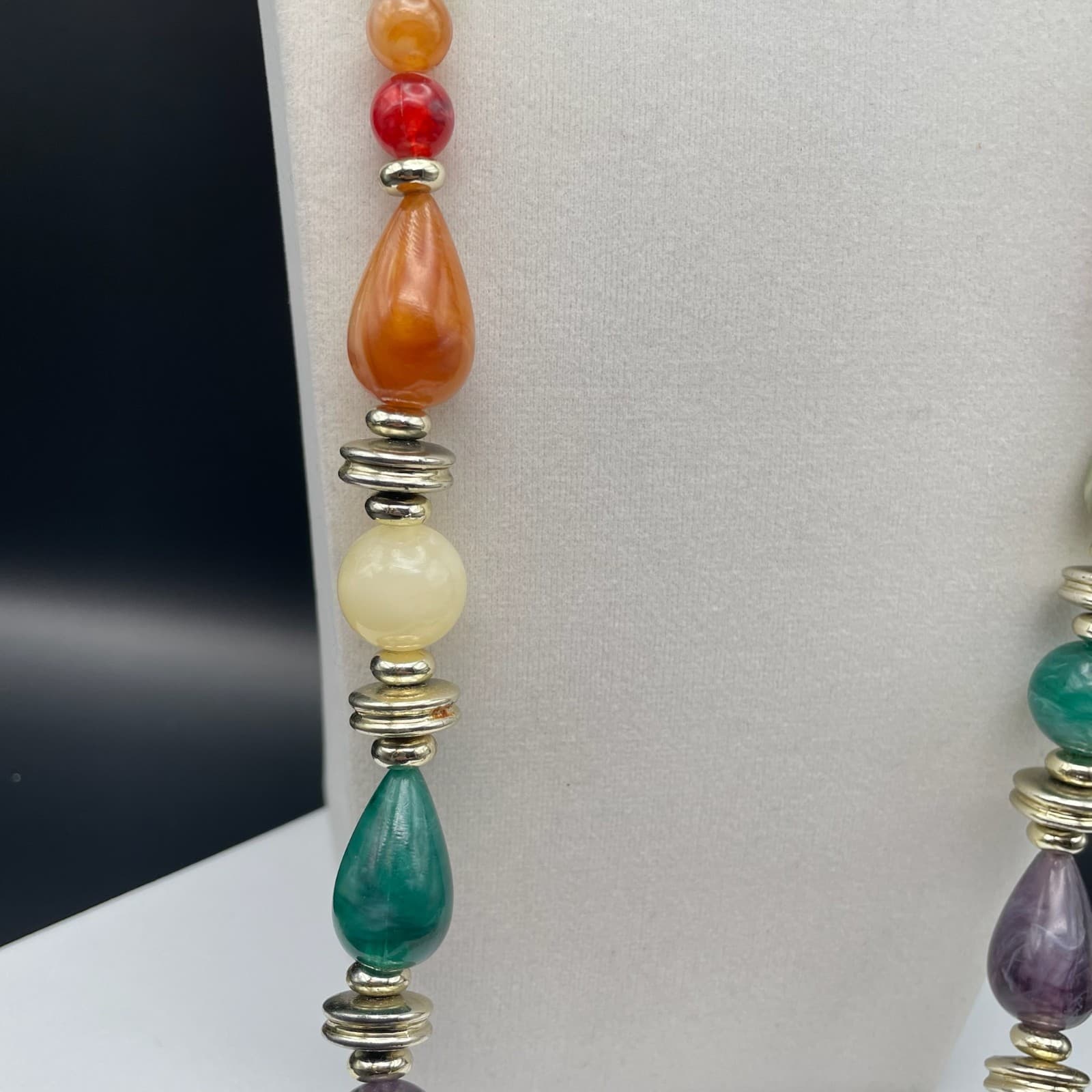 Vintage Long multi color bead necklace gold-tone spacers Teardrop 30 Inch - Thumbnail 5