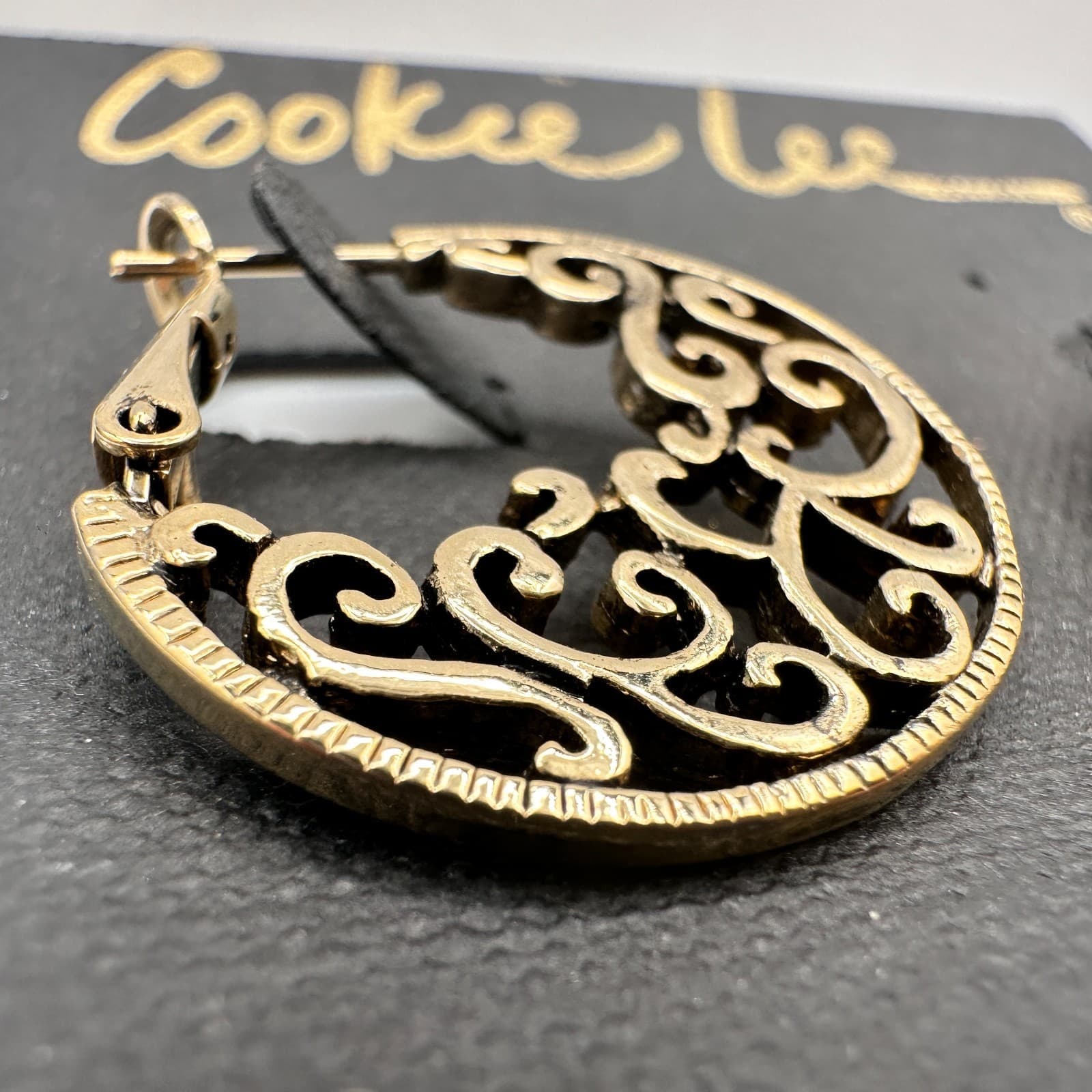 Vintage 80s Cookie Lee Gold Tone Filigree Open Hoop Dangle Earrings Jewelry - Thumbnail 5