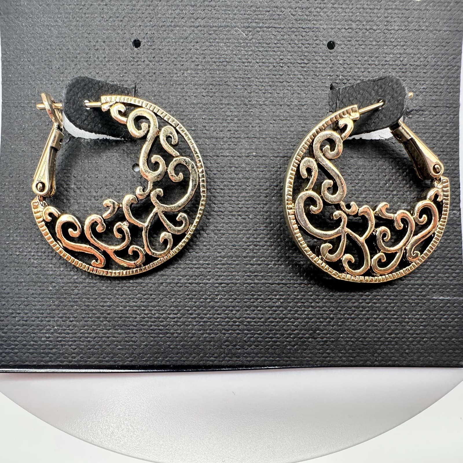 Vintage 80s Cookie Lee Gold Tone Filigree Open Hoop Dangle Earrings Jewelry - Thumbnail 8