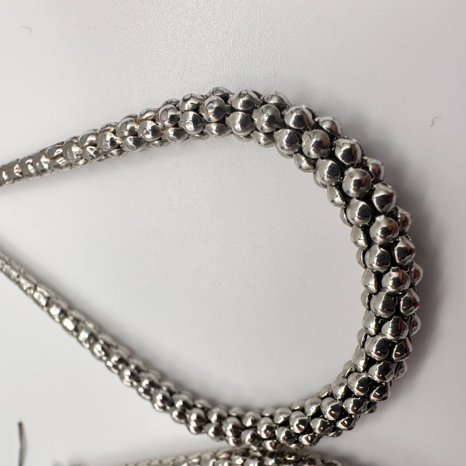 Vintage 90s Silver Tone Teardrop Hoop Earrings Boho Fashion Women's Jewelry - Thumbnail 10