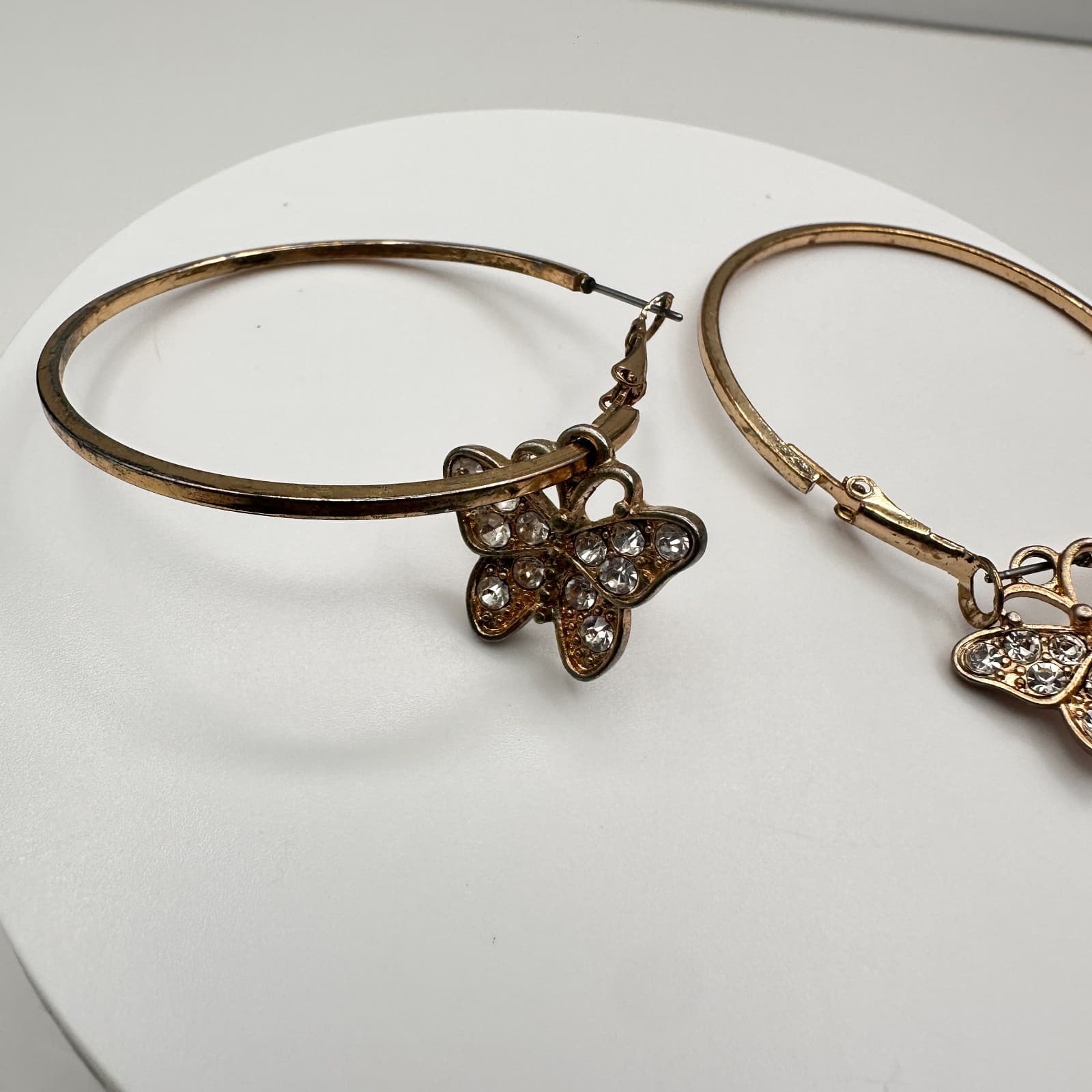 Vintage Y2K 90s Gold Tone Butterfly Hoop Charm Earrings Rhinestone Boho Jewelry - Thumbnail 2
