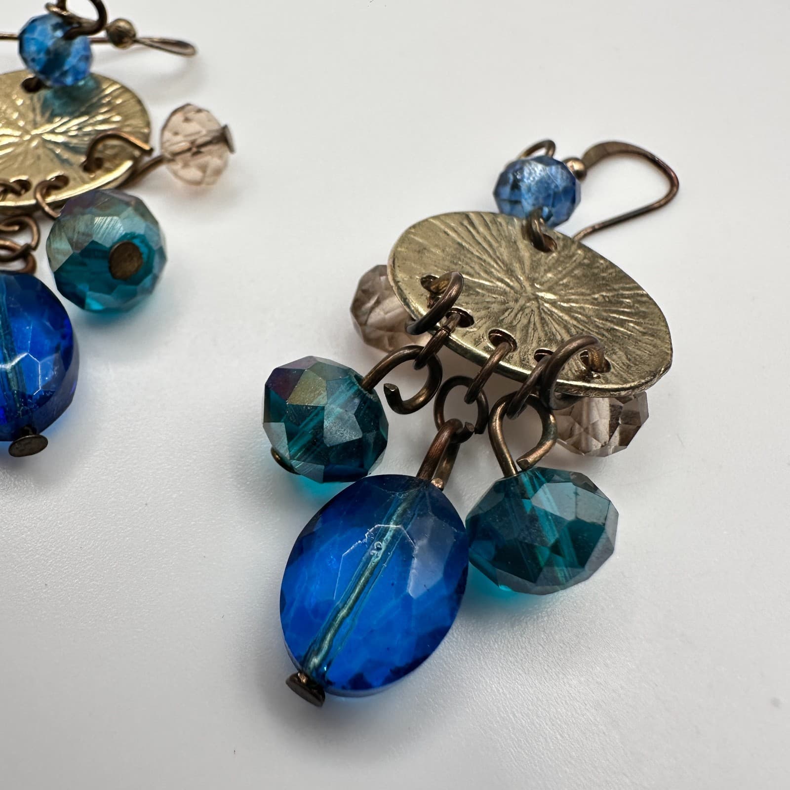 Vintage 90s Blue Glass Gold Tone Drop Earrings Textured Disc Dangle Pair Boho - Thumbnail 16