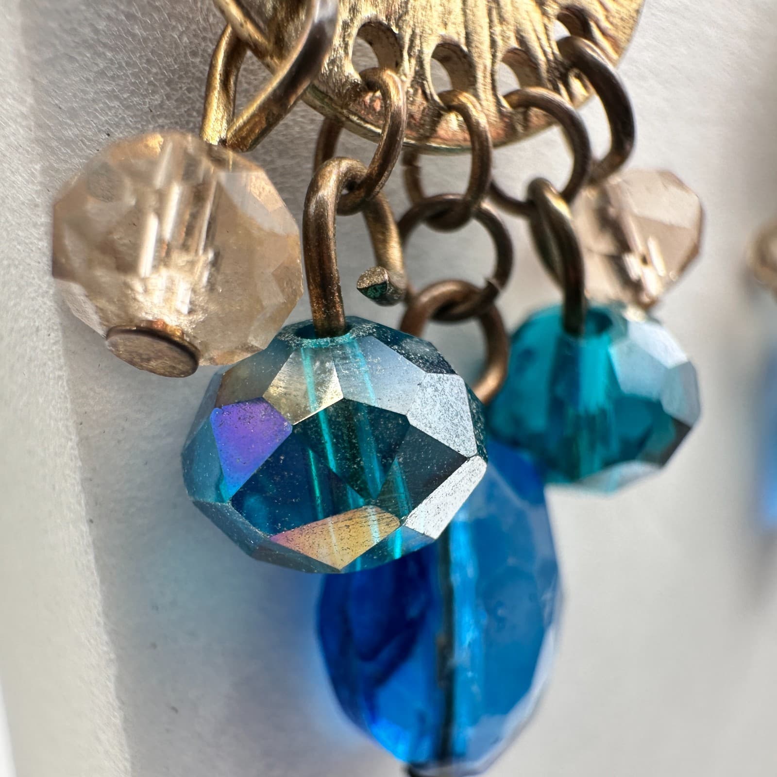 Vintage 90s Blue Glass Gold Tone Drop Earrings Textured Disc Dangle Pair Boho - Thumbnail 7