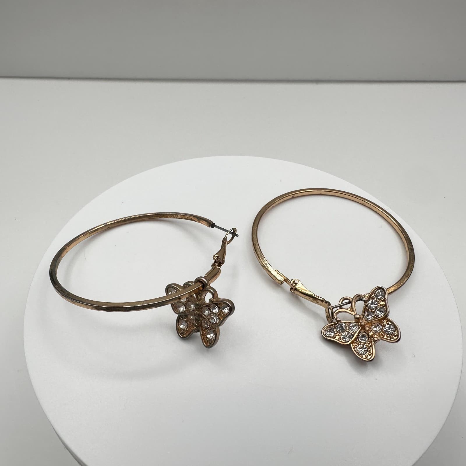 Vintage Y2K 90s Gold Tone Butterfly Hoop Charm Earrings Rhinestone Boho Jewelry - Thumbnail 5