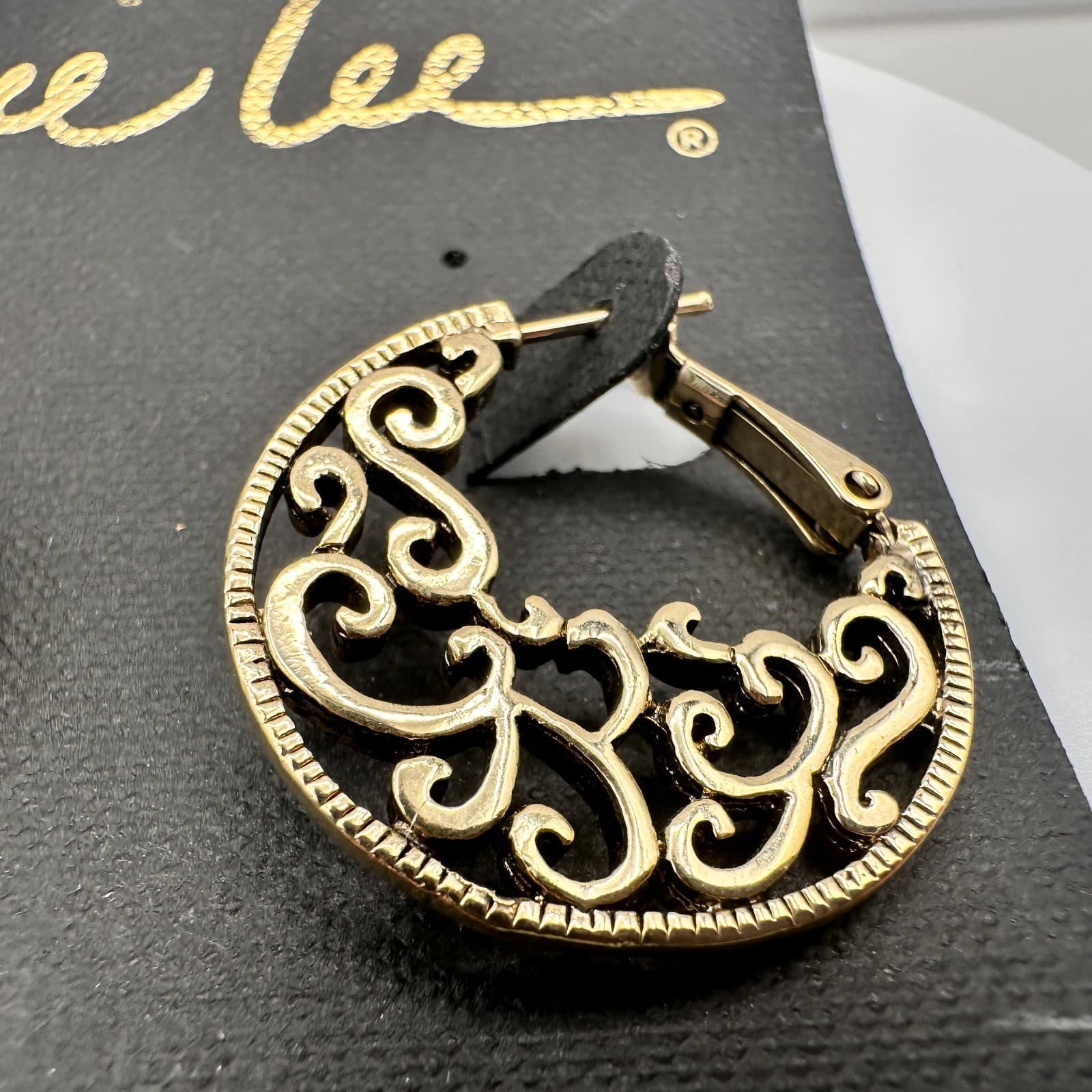 Vintage 80s Cookie Lee Gold Tone Filigree Open Hoop Dangle Earrings Jewelry - Thumbnail 7