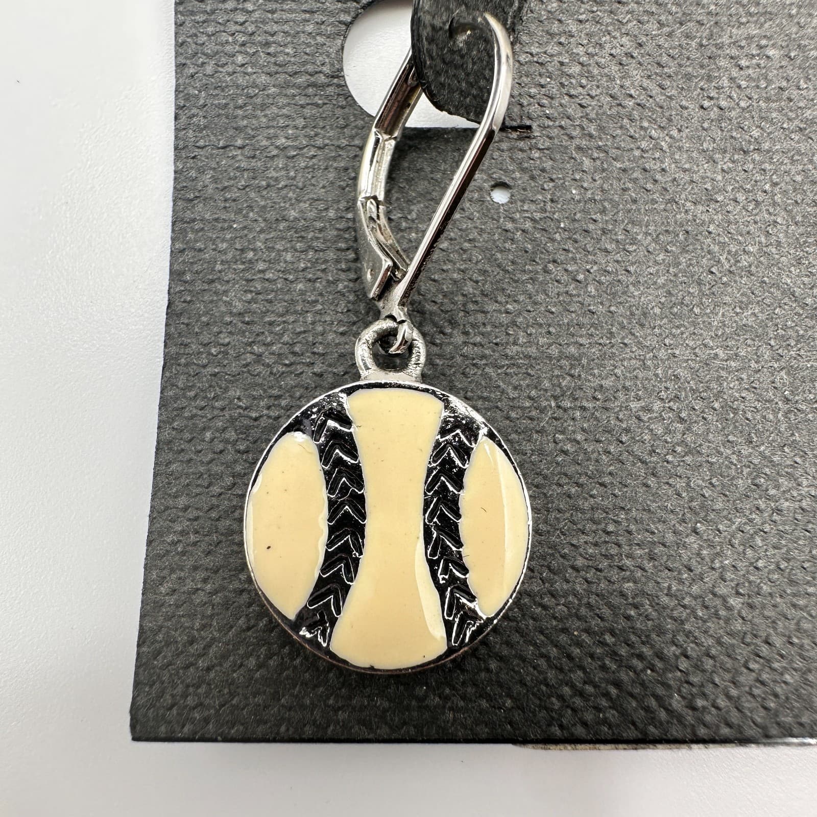 Vintage 80s Cookie Lee Silver Tone Enamel Baseball Softball Hook Earring Jewelry - Thumbnail 3