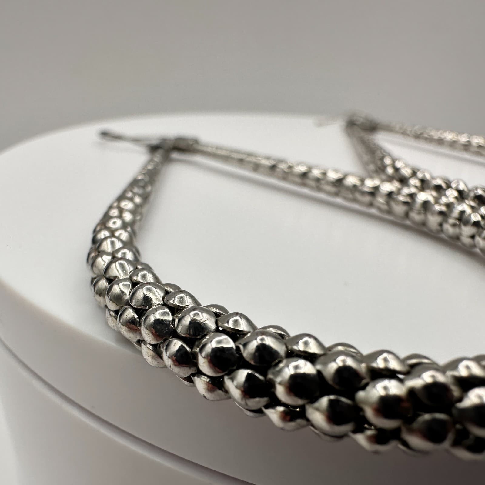 Vintage 90s Silver Tone Teardrop Hoop Earrings Boho Fashion Women's Jewelry - Thumbnail 5