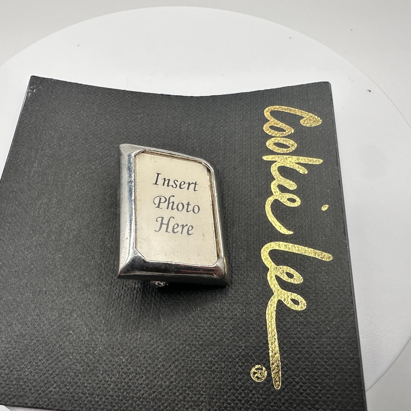 Vintage 90s Cookie Lee Silver Tone Picture Frame Brooch Pin Rectangular - Thumbnail 5