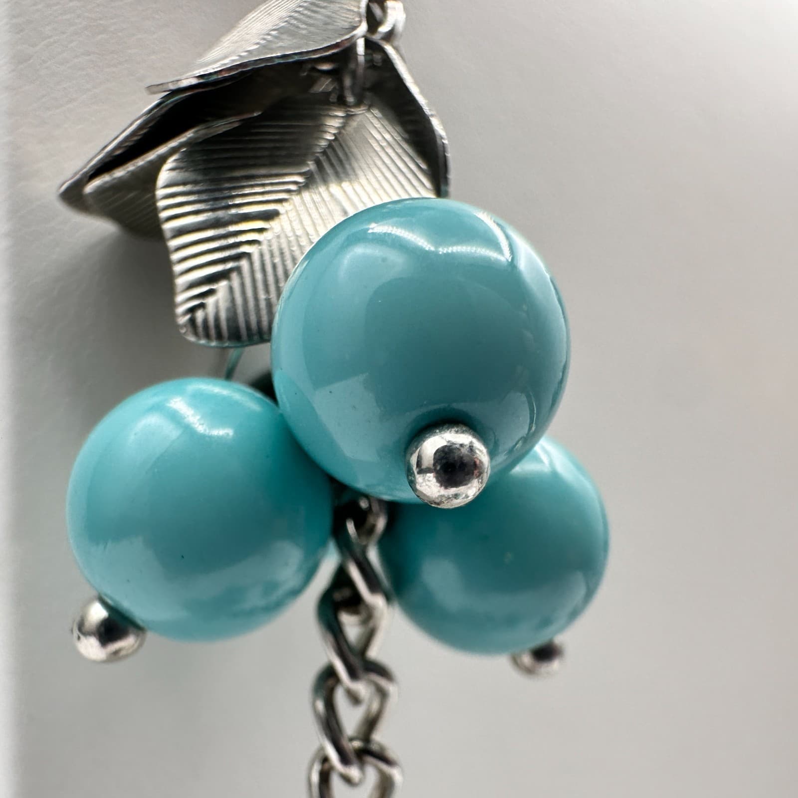 Vintage 90s Silver Tone Blue Turquoise Bead Leaf Cluster Statement Necklace Boho - Thumbnail 6