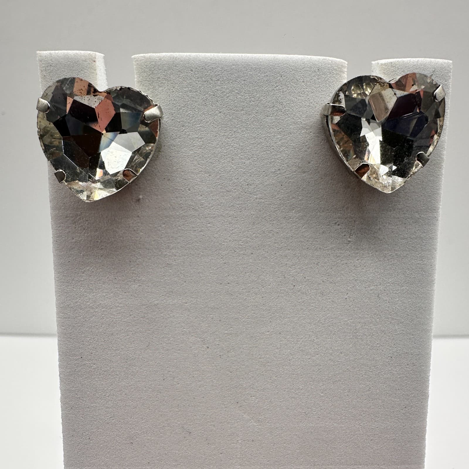 Vintage 90s Silver Tone Large Clear Heart Glass Stud Earrings Retro Jewelry - Image 1