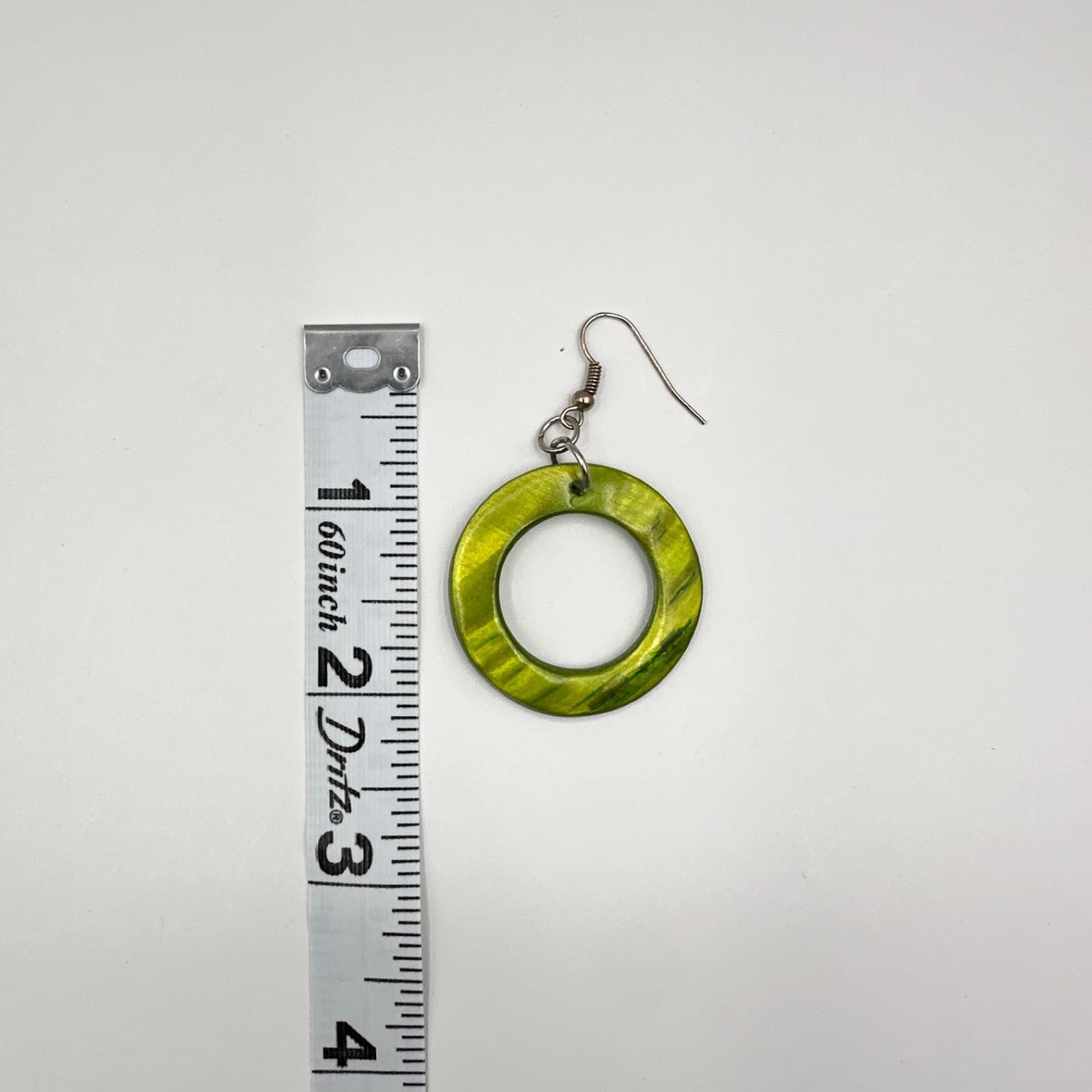 Vintage 90s Lime Green Resin Hoop Drop Earrings Boho Retro Minimalist Jewelry - Thumbnail 12
