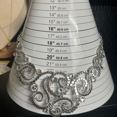 Vintage Lia Sophia Silver Tone Scroll Bib Necklace Crystal Rhinestone Statement - Thumbnail 7