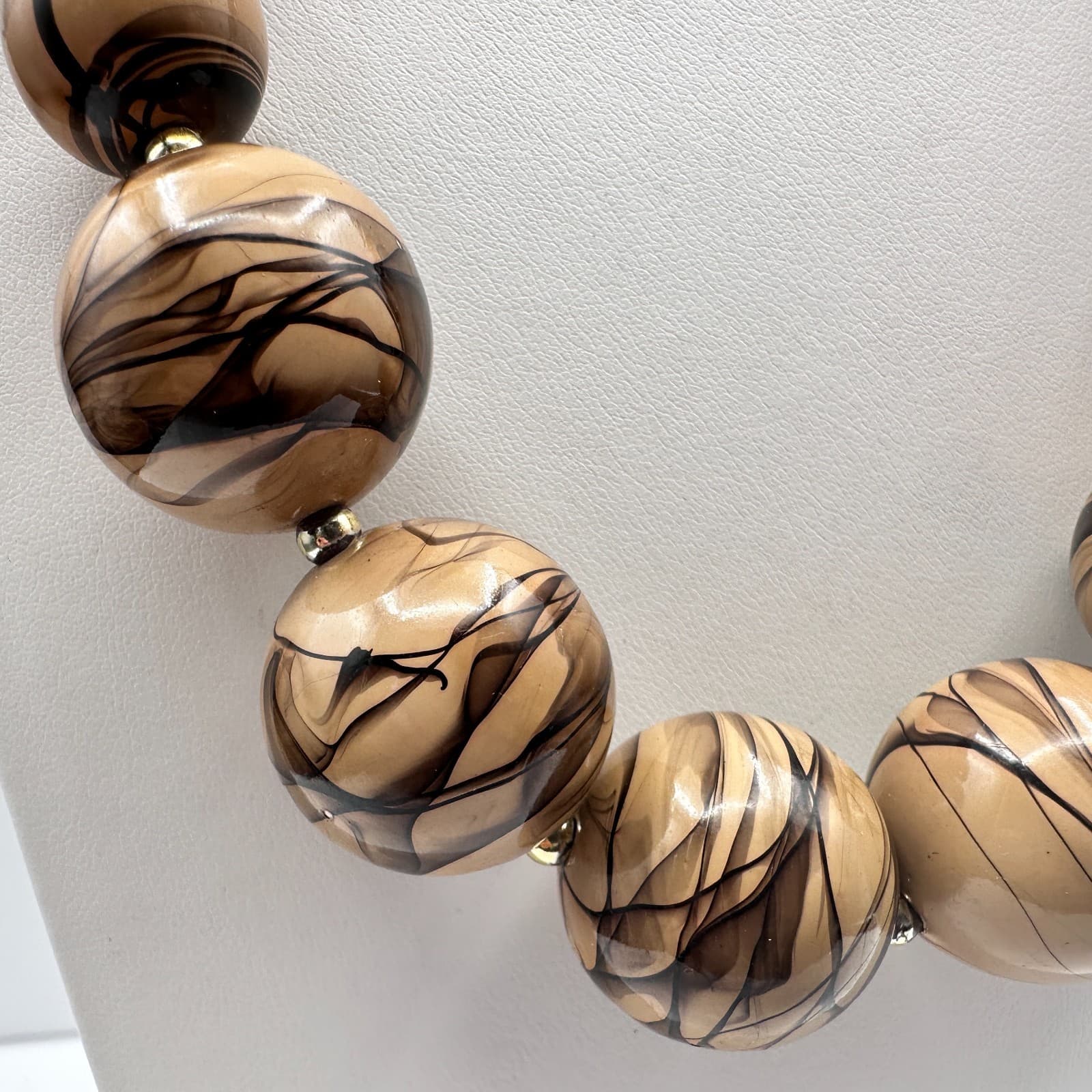 Vintage 80s Marbled Effect Beaded Statement Necklace Gold Tone Spacer Jewelry - Thumbnail 4