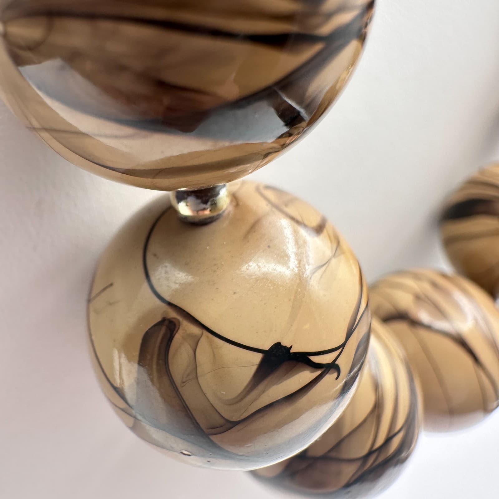 Vintage 80s Marbled Effect Beaded Statement Necklace Gold Tone Spacer Jewelry - Thumbnail 8