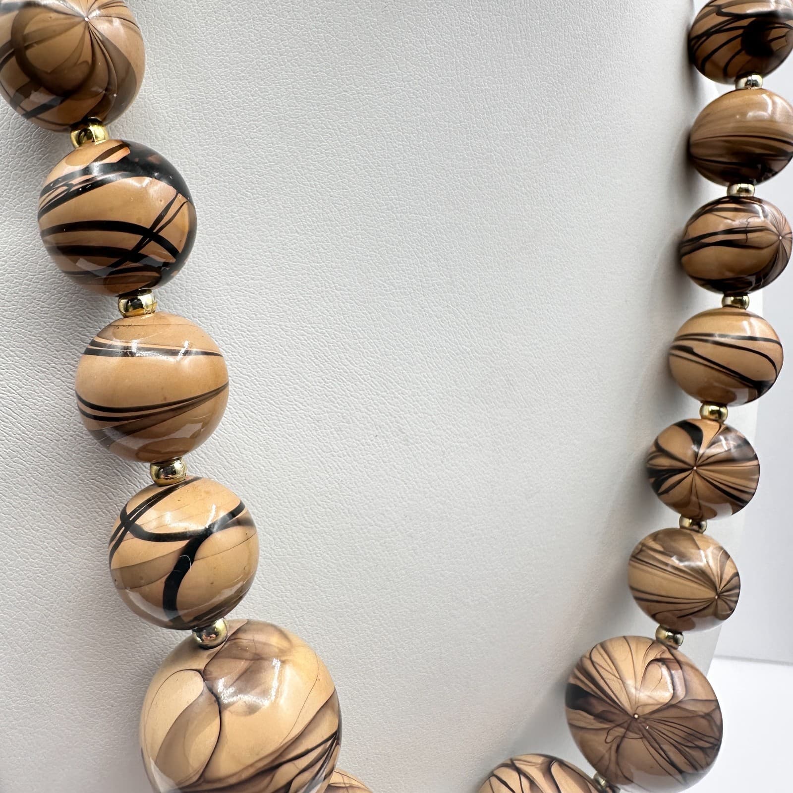 Vintage 80s Marbled Effect Beaded Statement Necklace Gold Tone Spacer Jewelry - Thumbnail 9