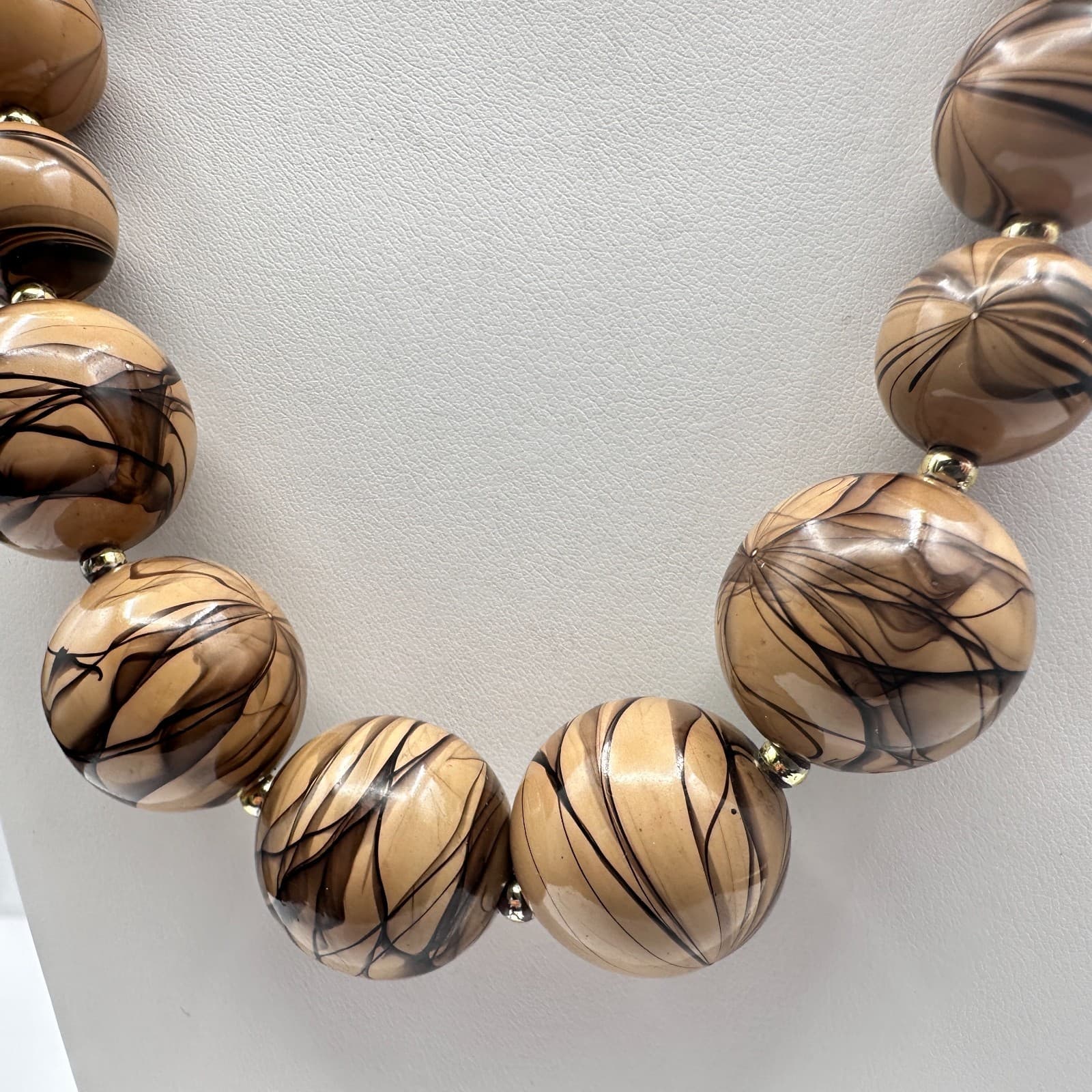 Vintage 80s Marbled Effect Beaded Statement Necklace Gold Tone Spacer Jewelry - Thumbnail 3