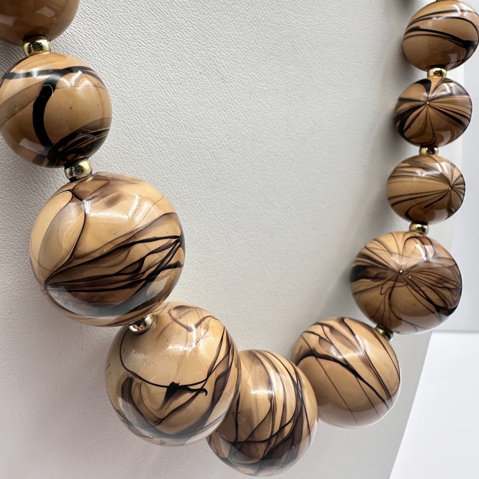 Vintage 80s Marbled Effect Beaded Statement Necklace Gold Tone Spacer Jewelry - Thumbnail 6