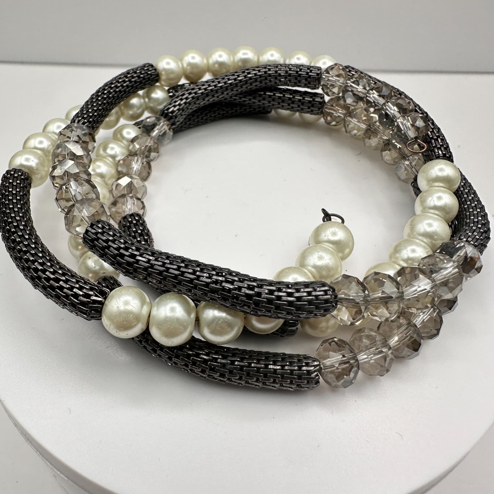 Vintage 90s Mixed Media Wrap Bracelet Pearl Glass Gunmetal Mesh Boho Statement - Thumbnail 2