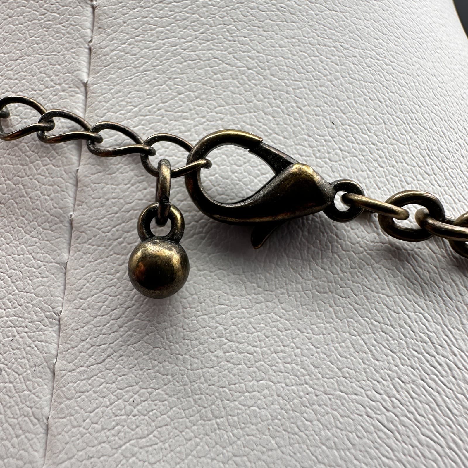 Vintage 90s Nature Charm Bronze Tone Necklace Rose Bird Leaf Boho Statement - Thumbnail 9