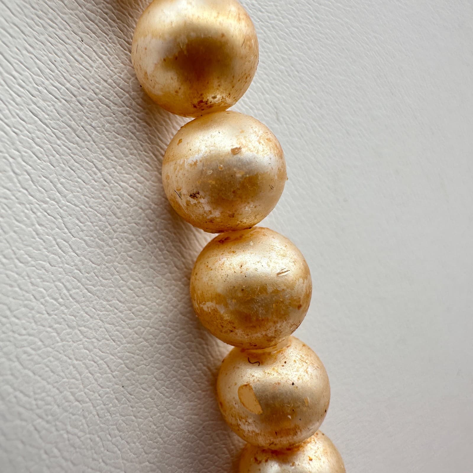 Vintage 80s Champagne Faux Pearl Strand Necklace Gold Tone Classic Fashion - Thumbnail 5
