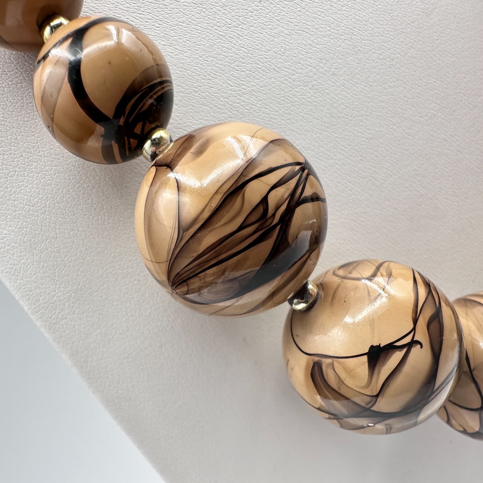 Vintage 80s Marbled Effect Beaded Statement Necklace Gold Tone Spacer Jewelry - Thumbnail 5