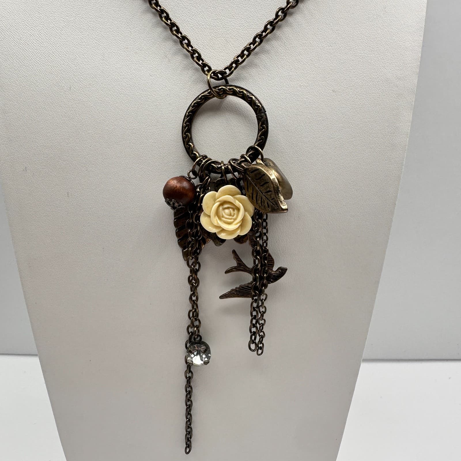 Vintage 90s Nature Charm Bronze Tone Necklace Rose Bird Leaf Boho Statement - Thumbnail 8