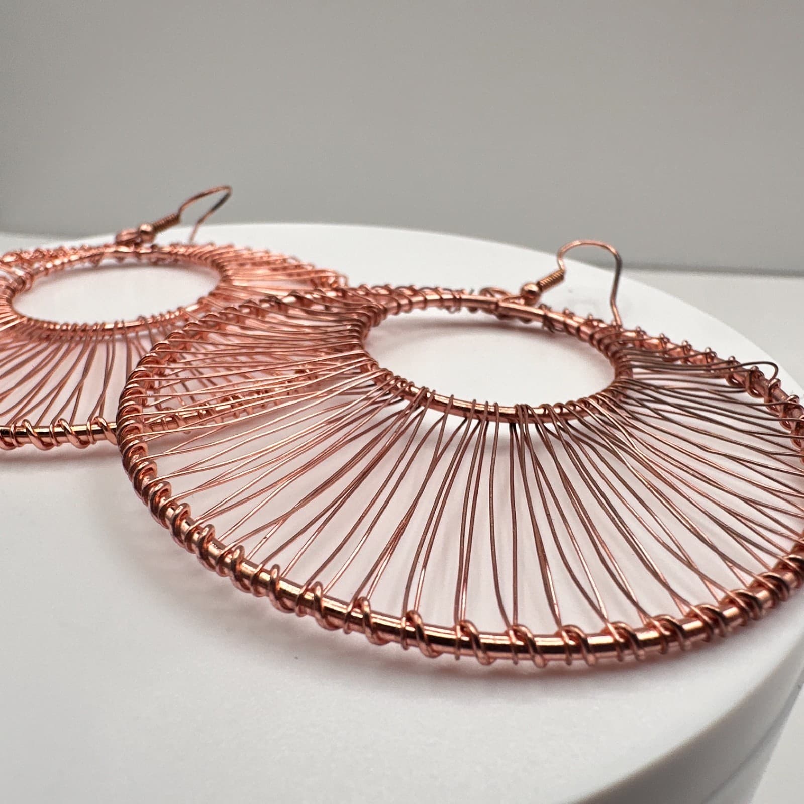 Vintage 90s Rose Gold Tone Wire Wrapped Large Round Hoop Dangle Earrings Boho - Thumbnail 4