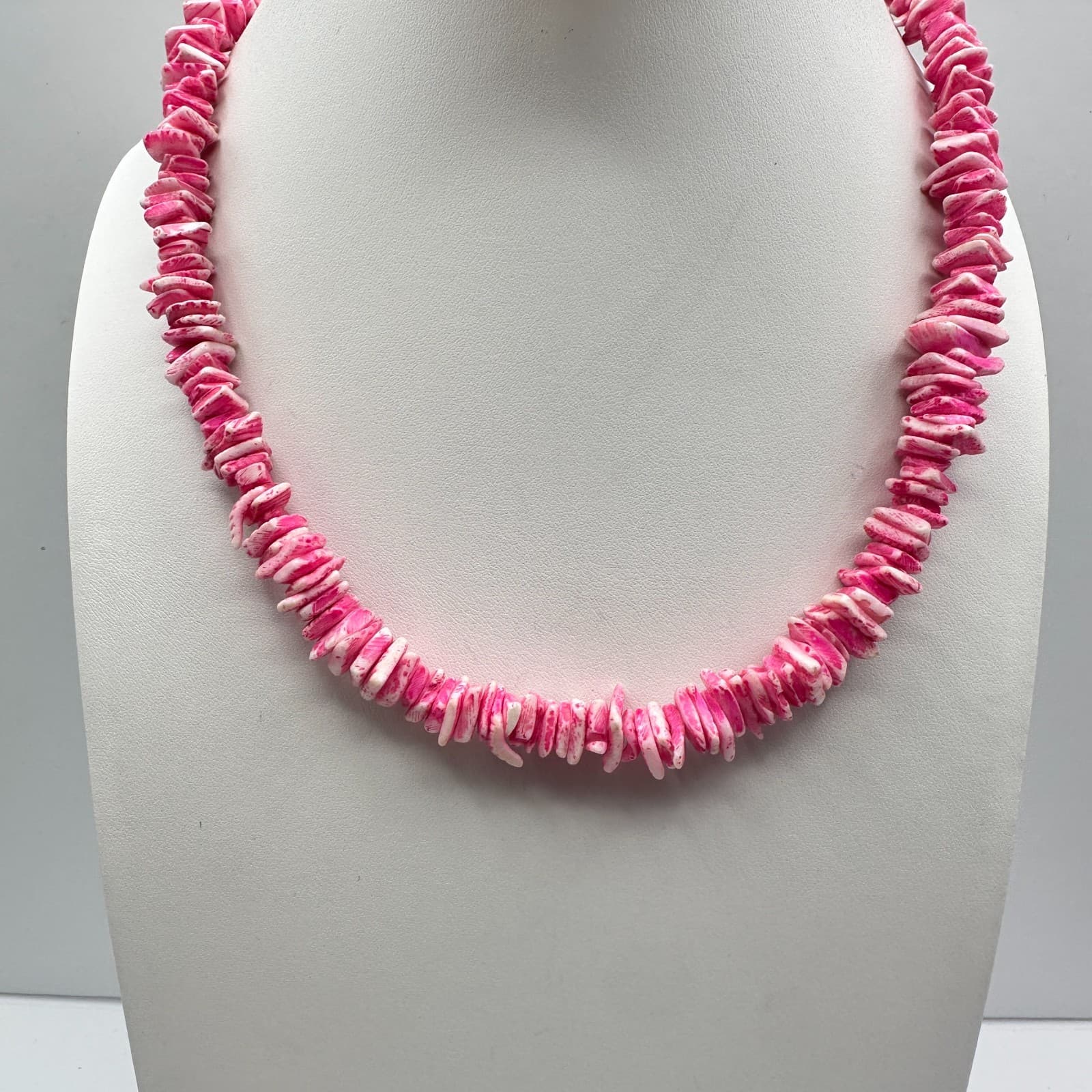 Vintage 80s Pink & White Natural Shell Chip Bead Choker Necklace Beach Jewelry - Thumbnail 8