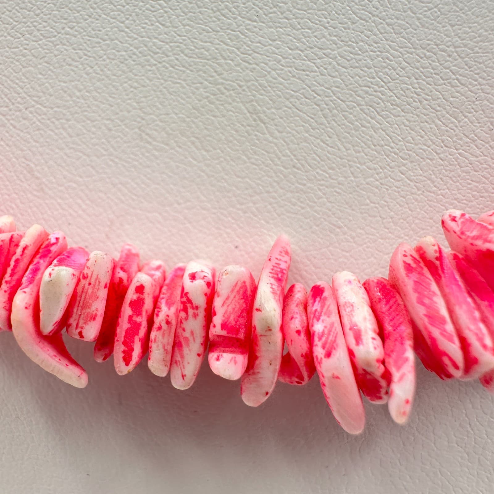 Vintage 80s Pink & White Natural Shell Chip Bead Choker Necklace Beach Jewelry - Thumbnail 6