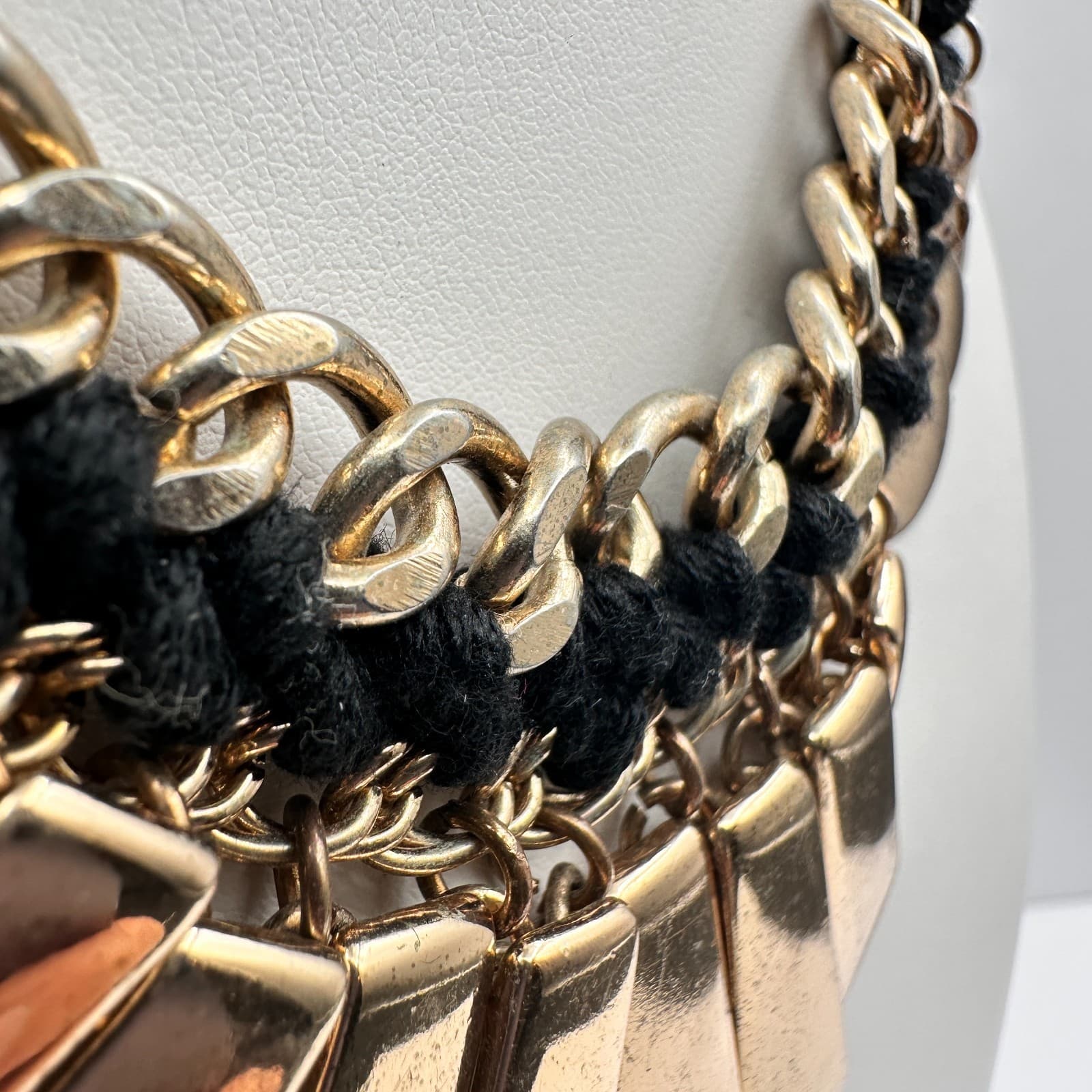 Vintage 90s Lalang Gold Tone Black Rope Chain Fringe Statement Necklace jewelry - Thumbnail 7