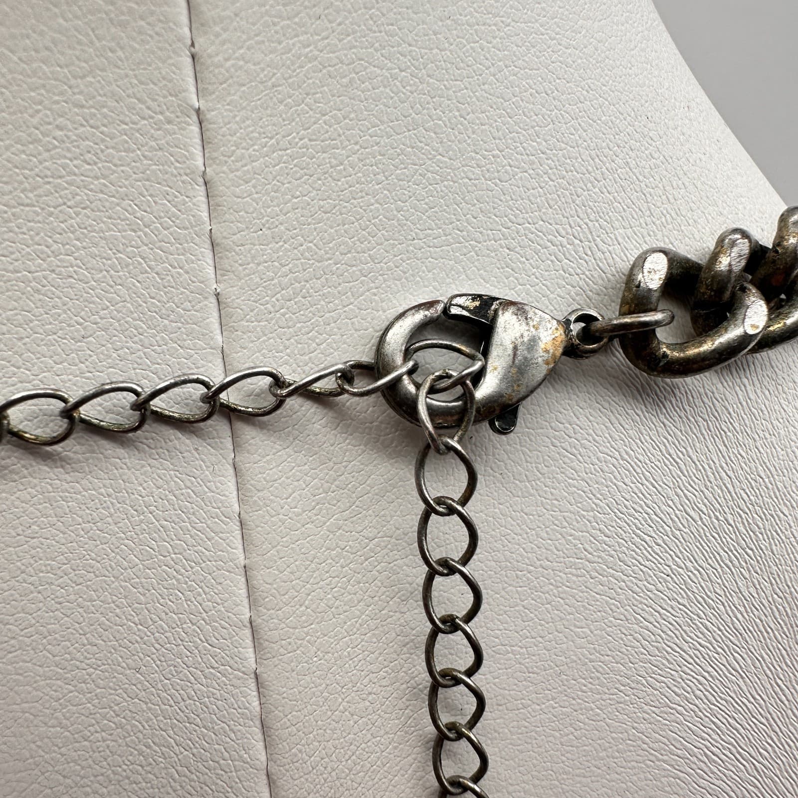 Vintage 80s Bronze Tone Egyptian Style Green White Stone Statement Necklace - Thumbnail 10