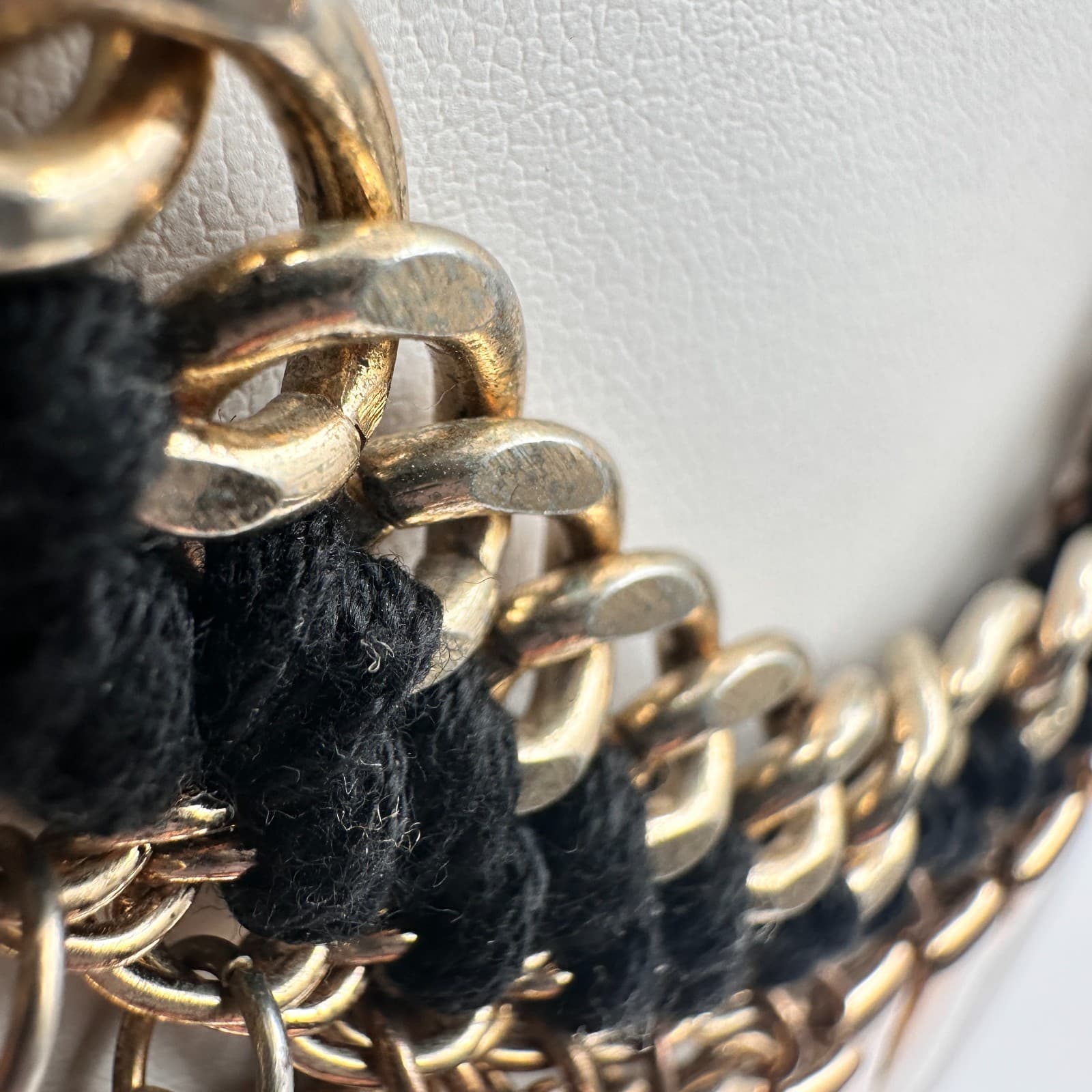 Vintage 90s Lalang Gold Tone Black Rope Chain Fringe Statement Necklace jewelry - Thumbnail 10