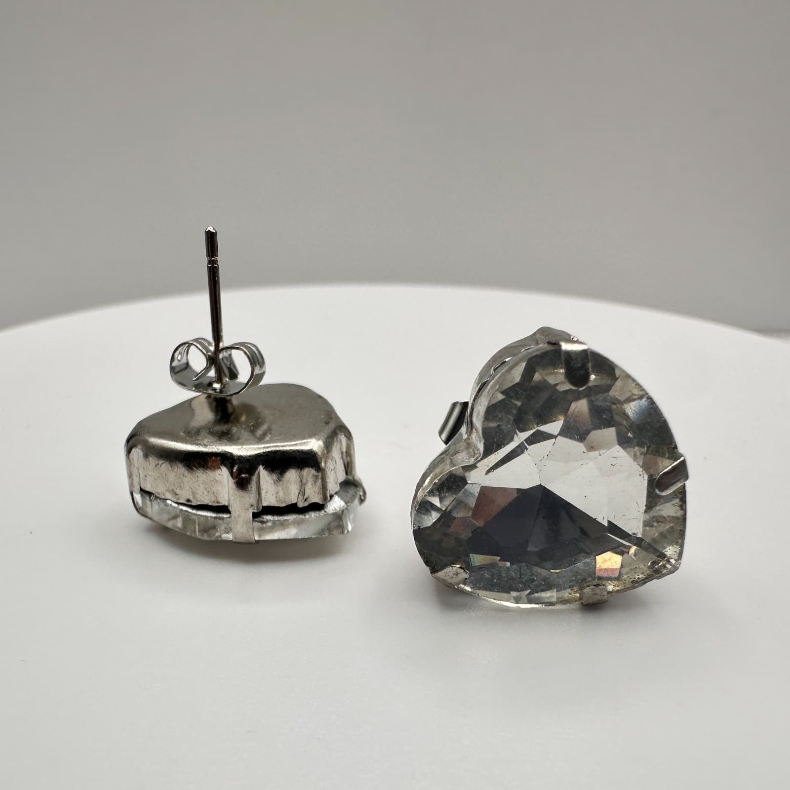 Vintage 90s Silver Tone Large Clear Heart Glass Stud Earrings Retro Jewelry - Thumbnail 12