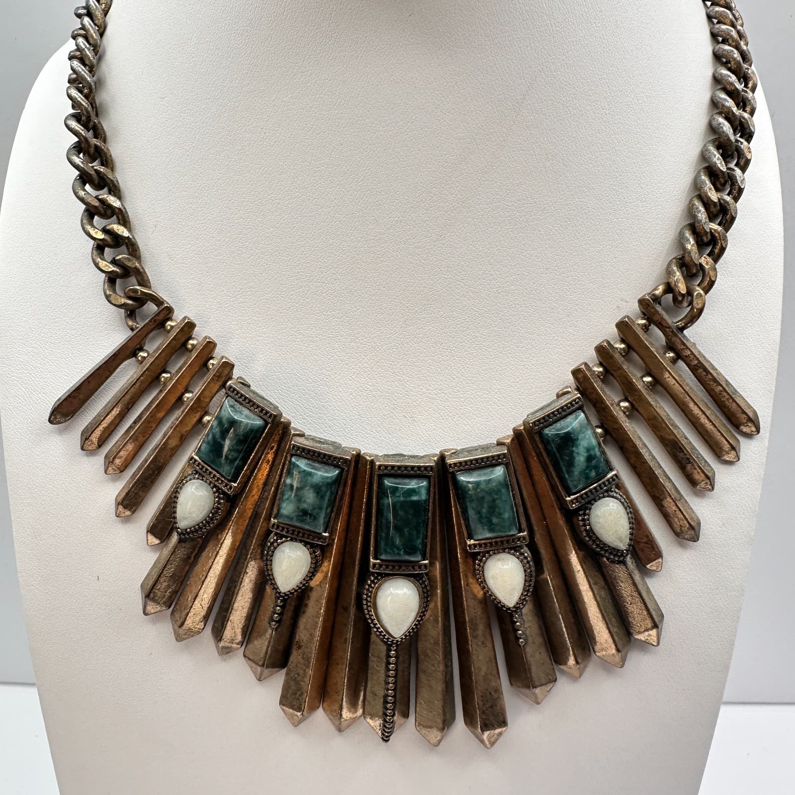 Vintage 80s Bronze Tone Egyptian Style Green White Stone Statement Necklace - Thumbnail 11