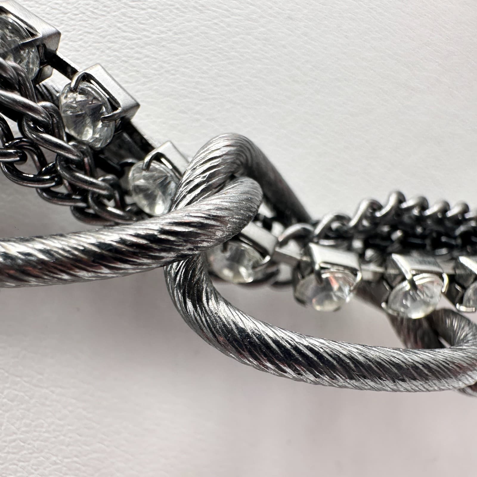 Vintage 90s Cookie Lee Silver Tone Twisted Chain Rhinestone Choker Necklace - Thumbnail 4