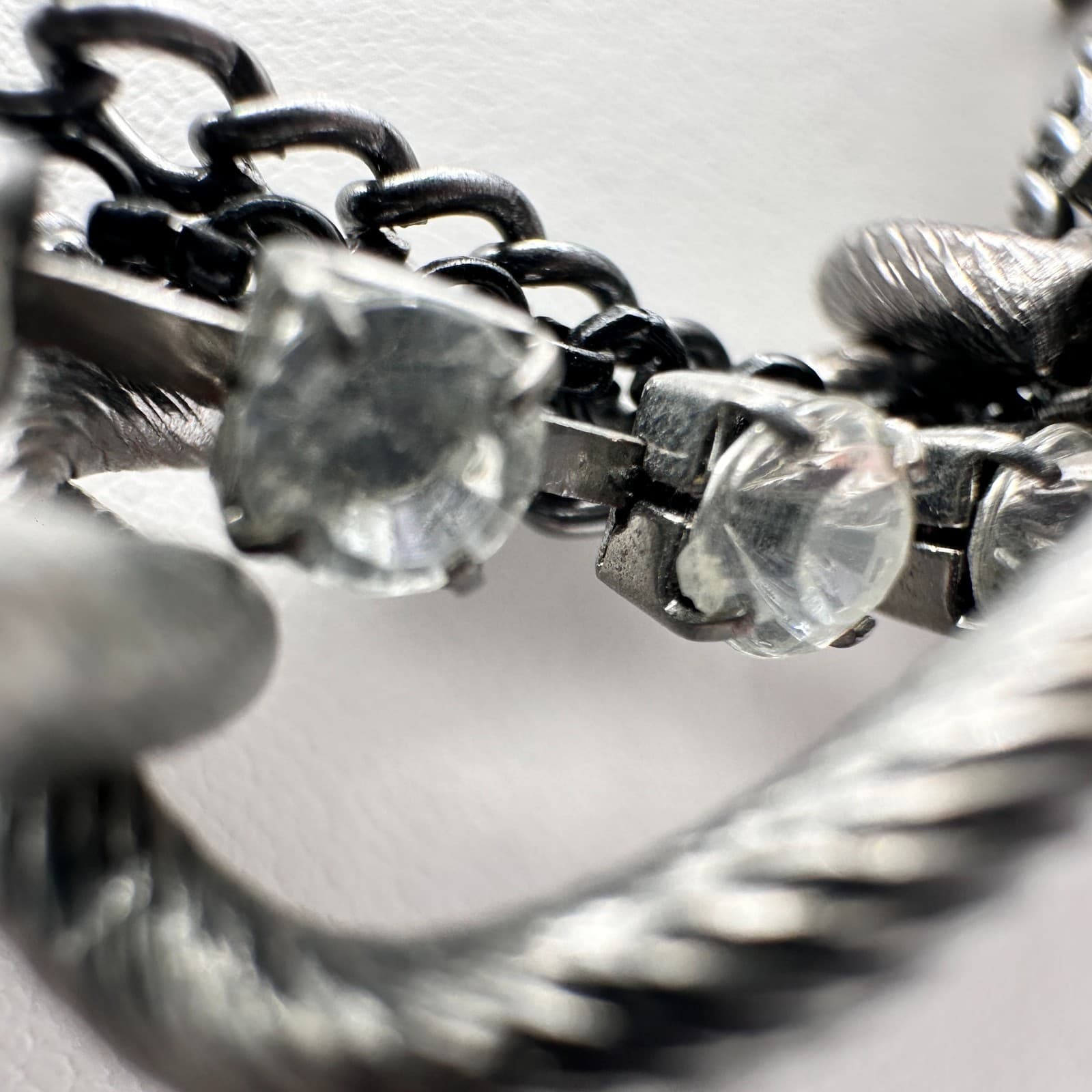 Vintage 90s Cookie Lee Silver Tone Twisted Chain Rhinestone Choker Necklace - Thumbnail 6