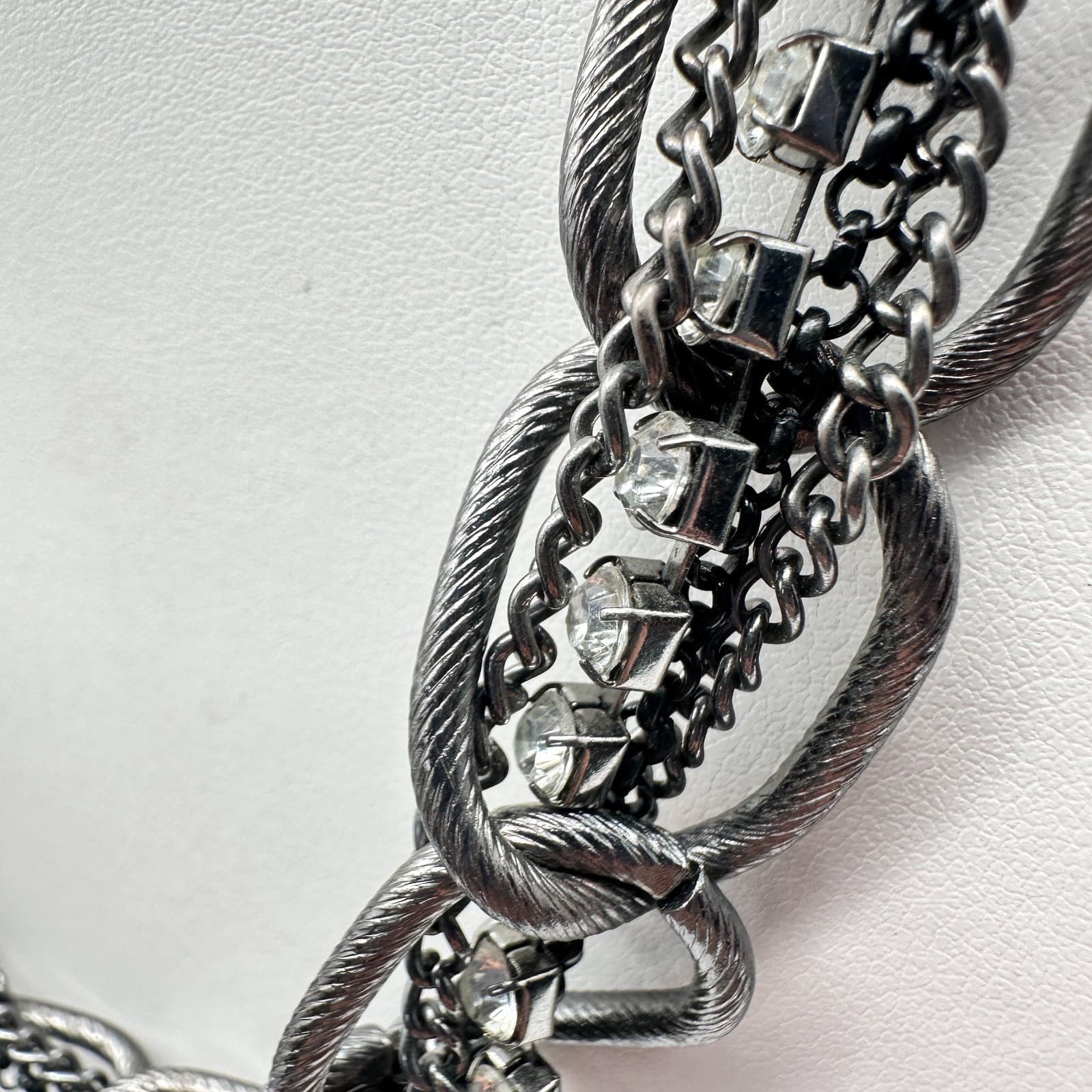 Vintage 90s Cookie Lee Silver Tone Twisted Chain Rhinestone Choker Necklace - Thumbnail 8