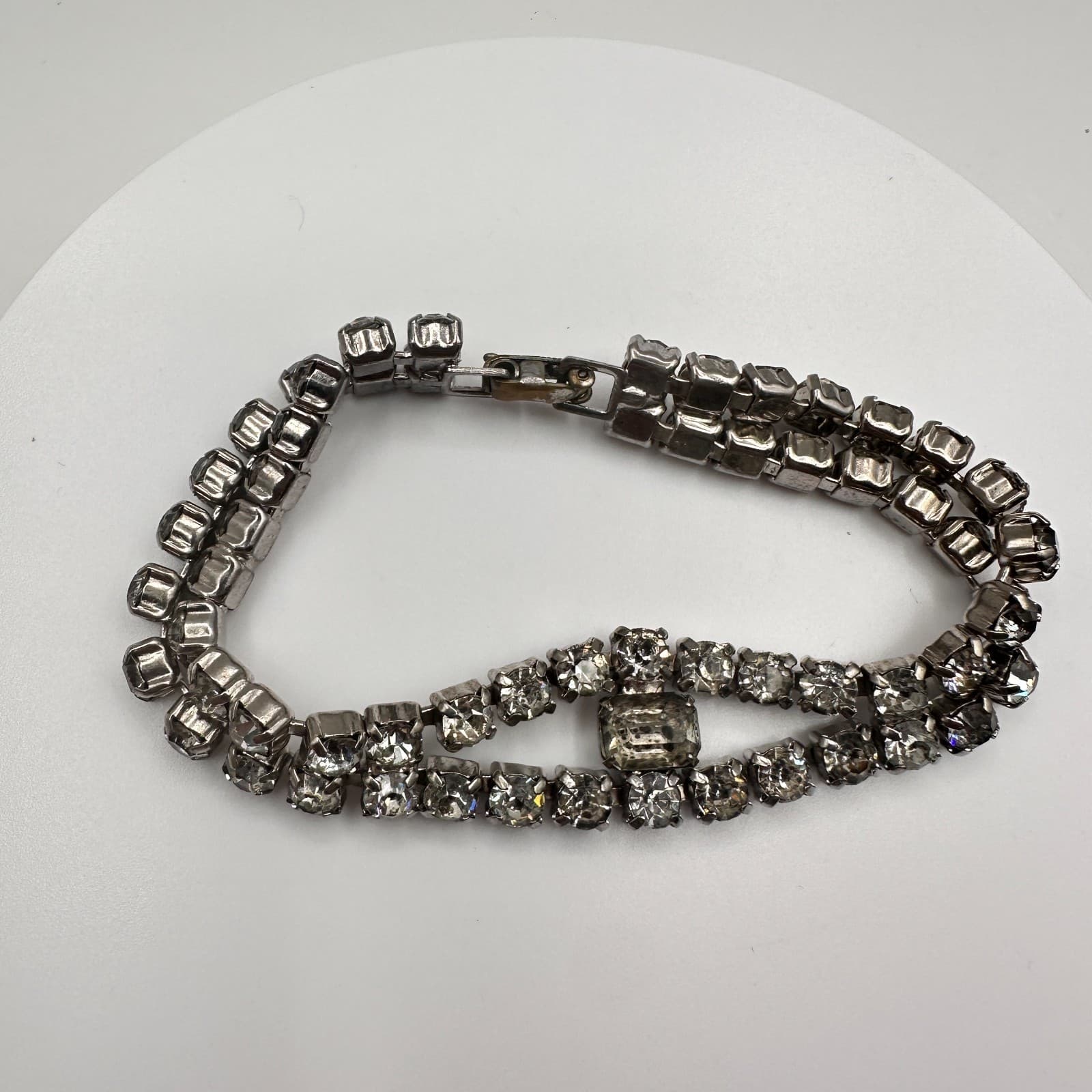 Vintage 90s Double Row Silver Tone Clear Rhinestone Tennis Bracelet Emerald Cut - Thumbnail 2