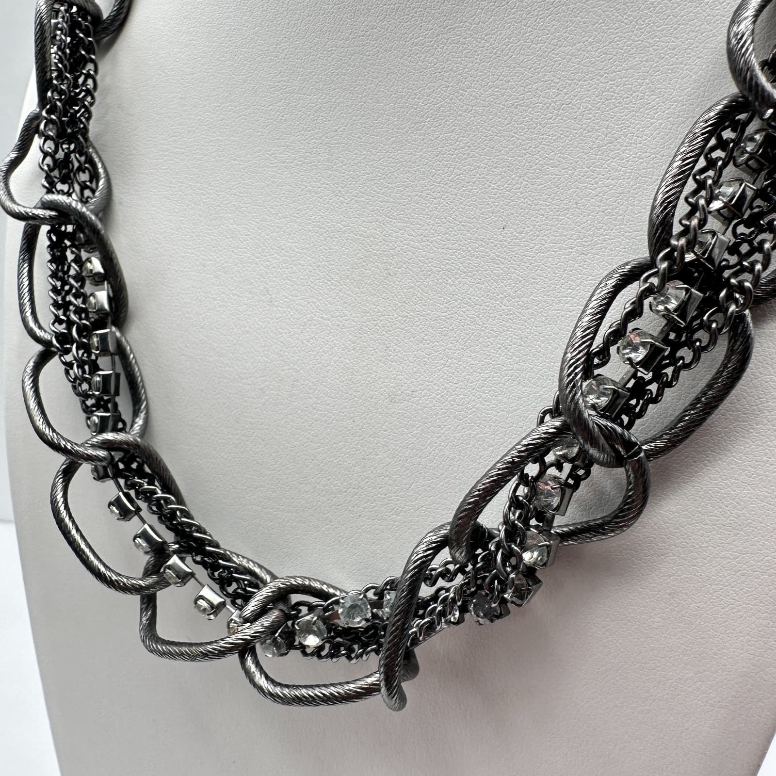 Vintage 90s Cookie Lee Silver Tone Twisted Chain Rhinestone Choker Necklace - Thumbnail 7