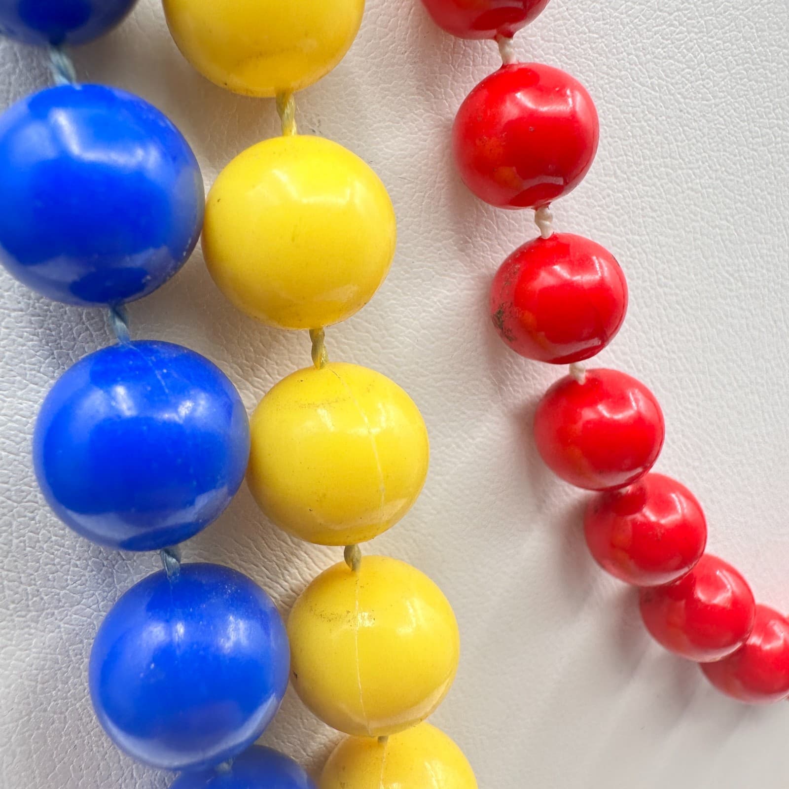 Vintage 80s Multi Strand Beaded Necklace Primary Colors Pop Art Women's Jewelry - Thumbnail 6