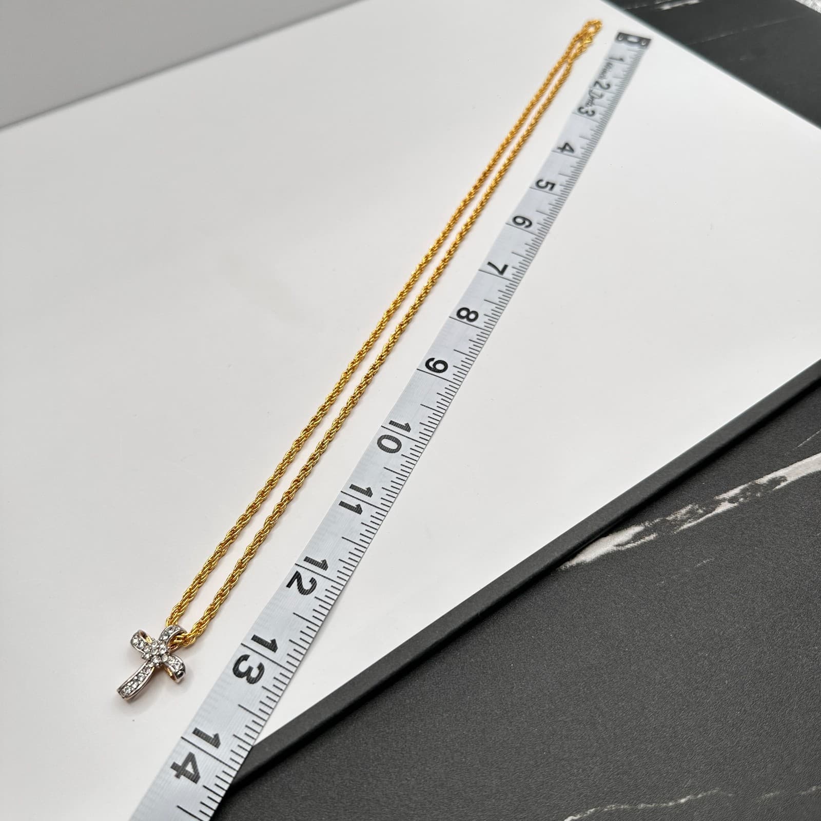 Vintage 90s Gold Tone Rope Chain Necklace Clear Rhinestone Ribbon Cross Pendant - Thumbnail 11