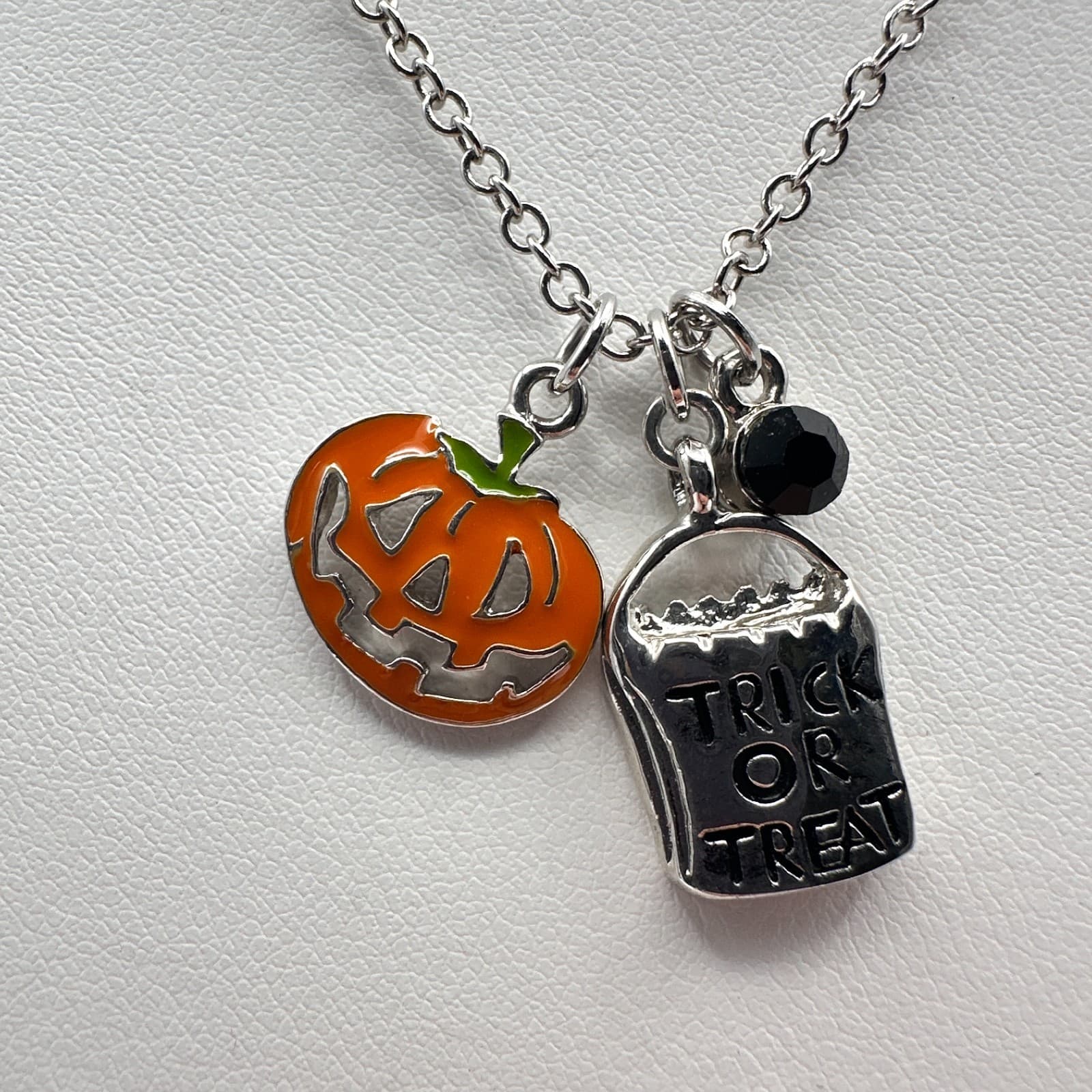 Vintage 80s Cookie Lee Halloween Pumpkin & Treat Bag Charm Necklace Jewelry - Thumbnail 2