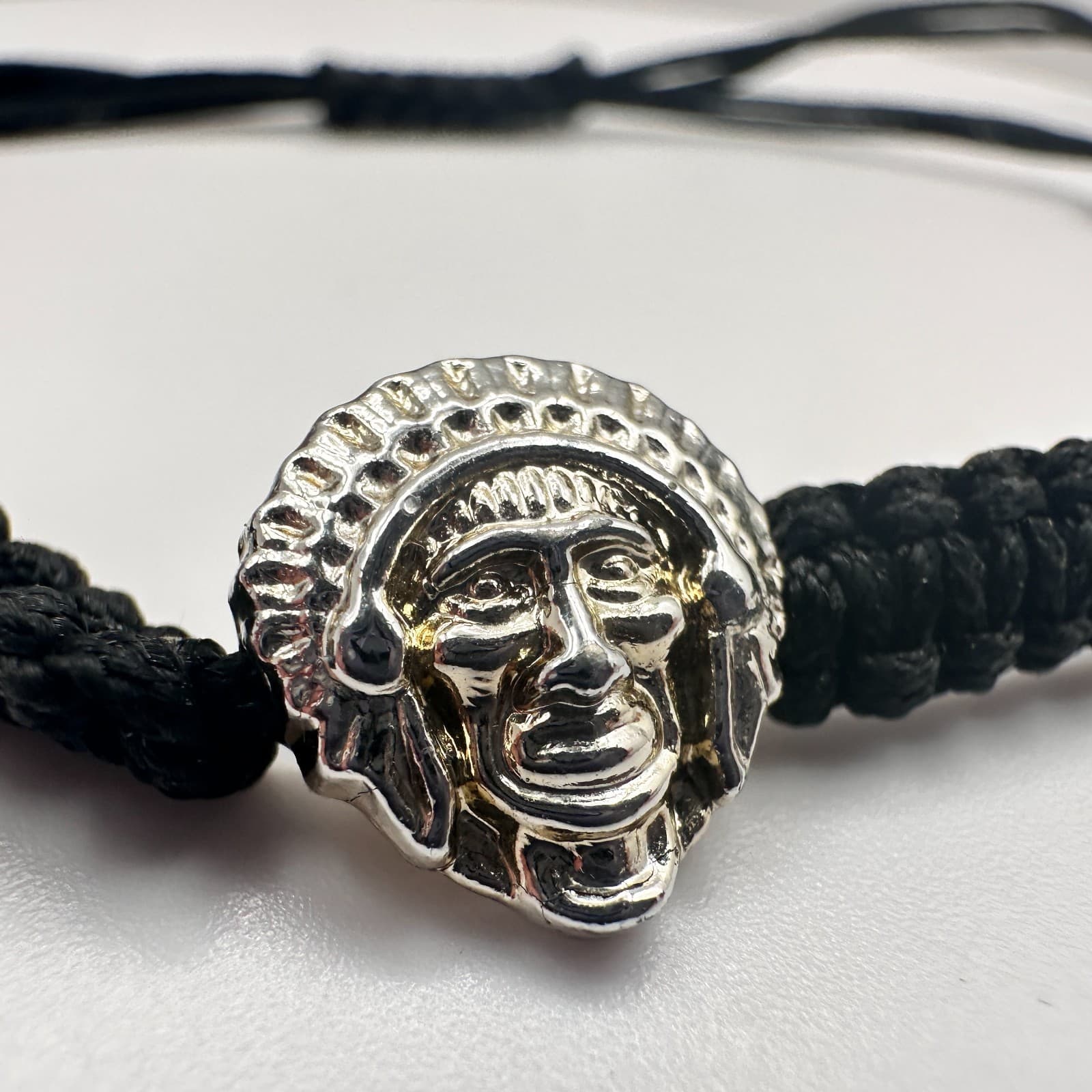 Vintage 90s Silver Tone Native American Chief Head Black Braided Cord Bracelet - Thumbnail 4