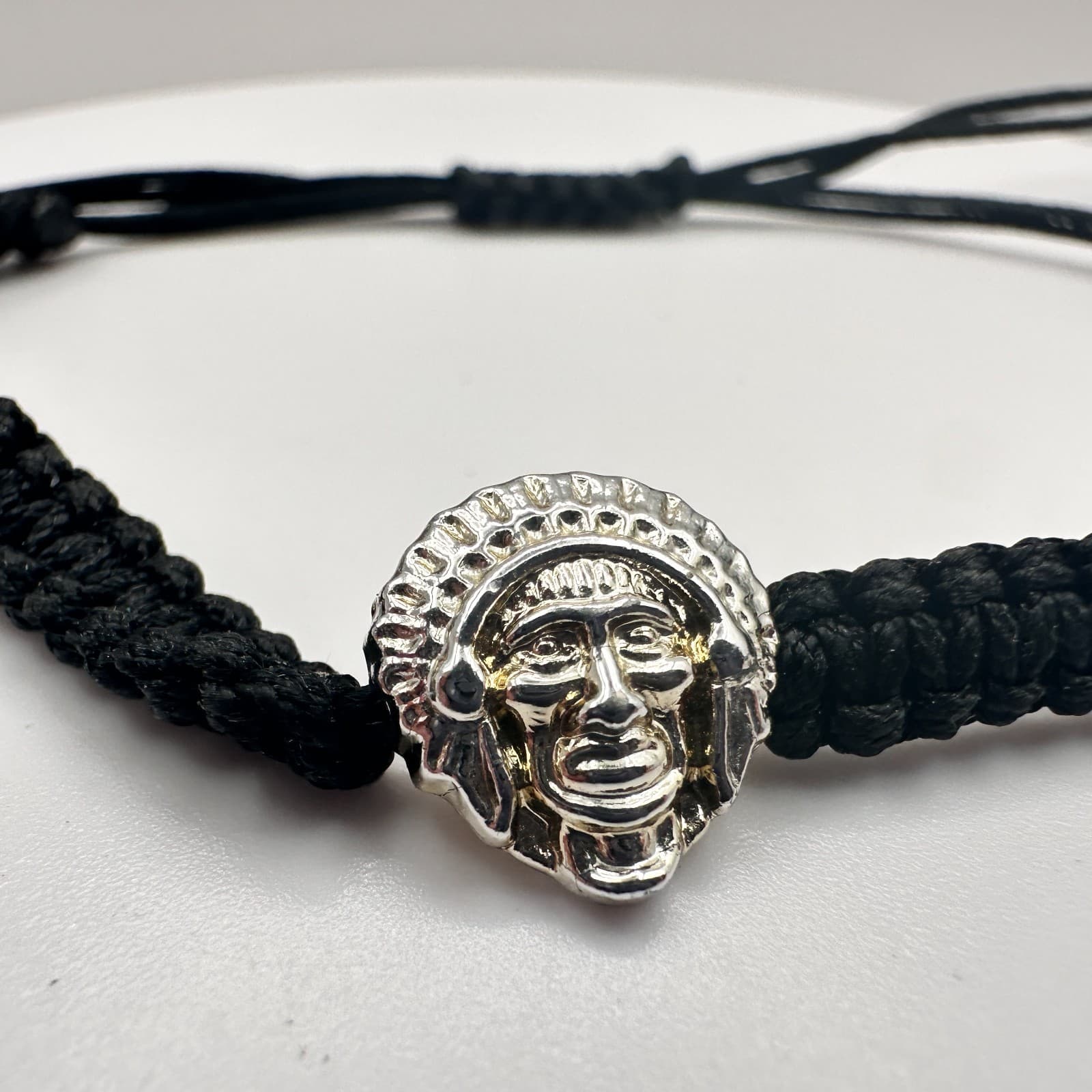 Vintage 90s Silver Tone Native American Chief Head Black Braided Cord Bracelet - Thumbnail 2