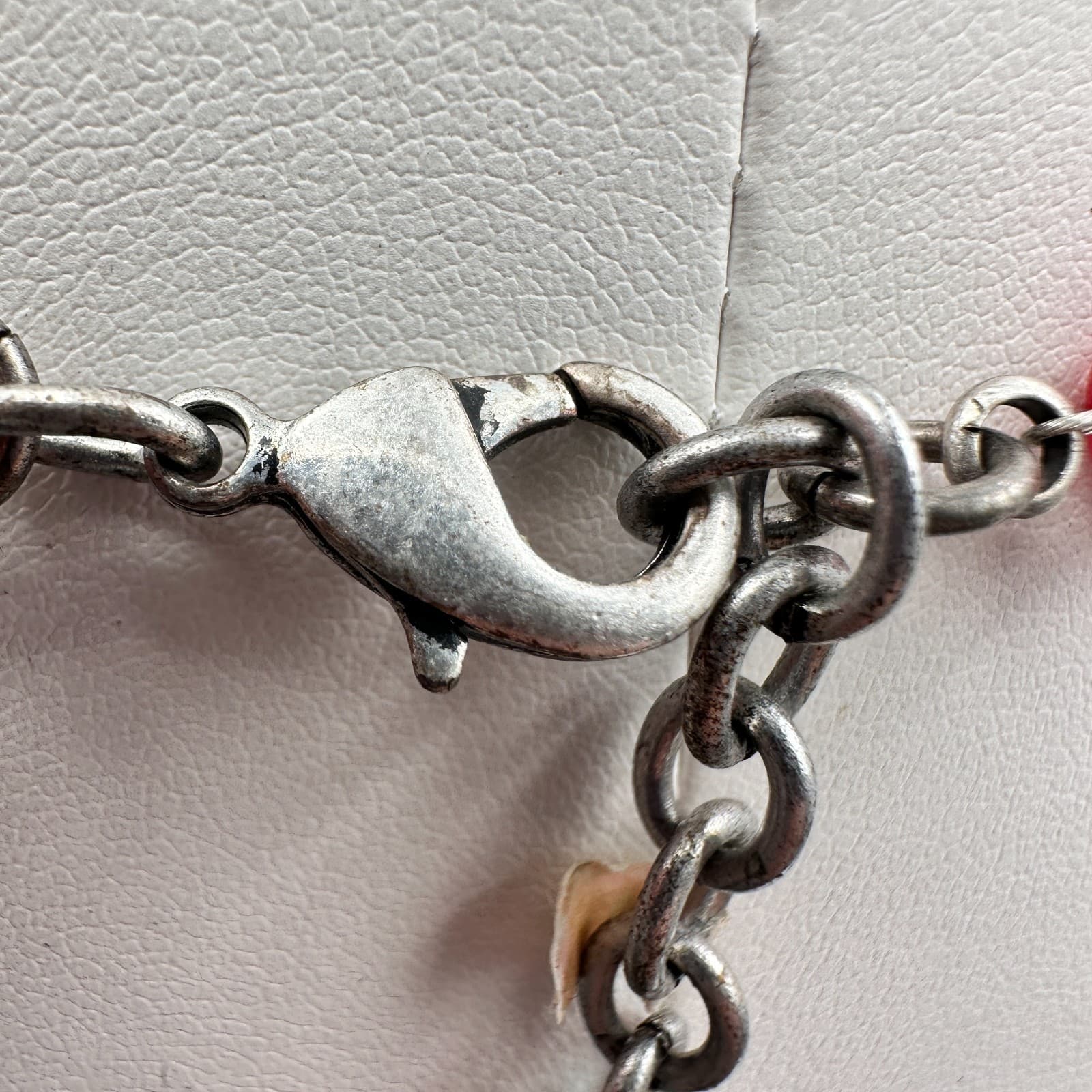 Vintage 90s Boho Creek Necklace Red Stone Chips Beads Silver Tone Pendant - Thumbnail 11