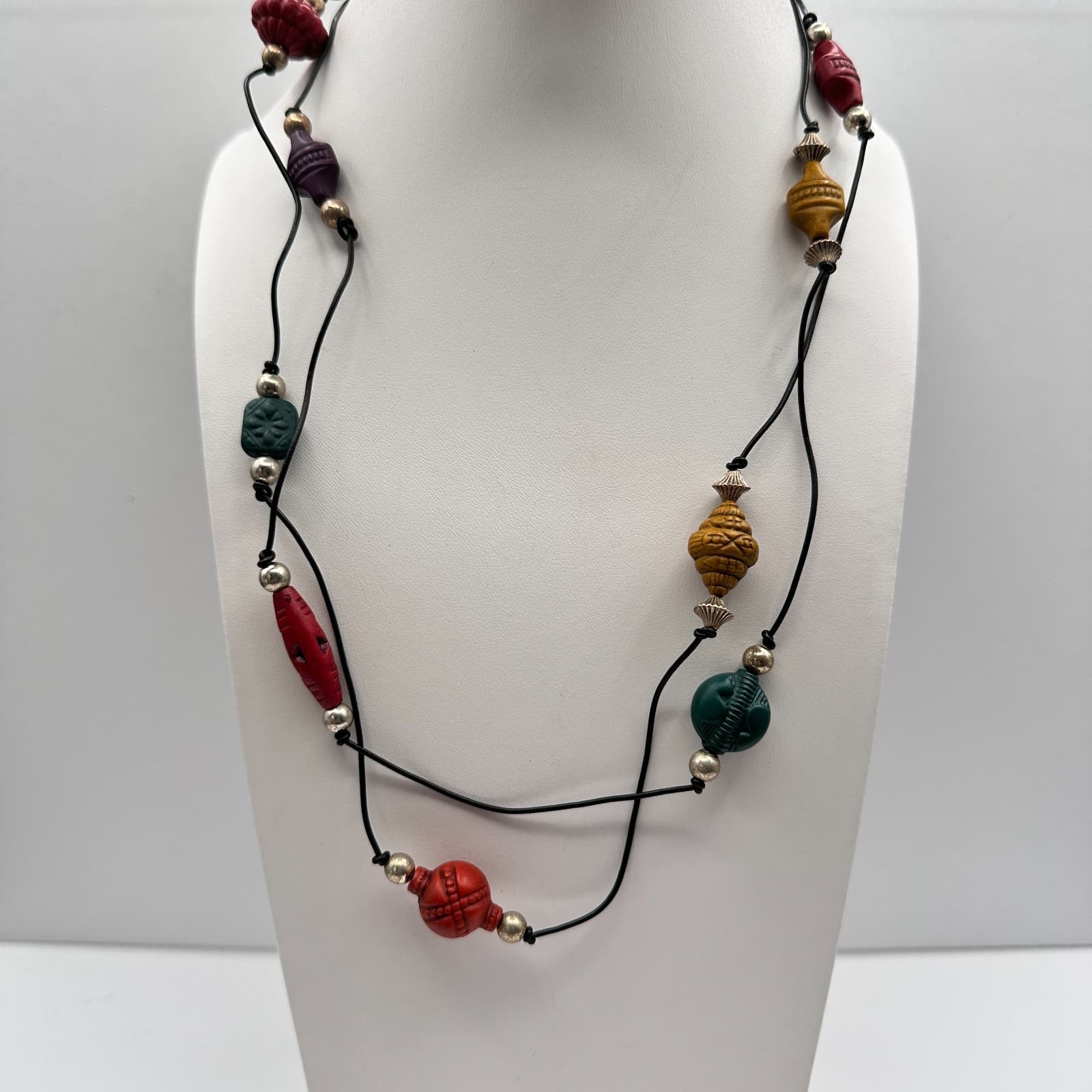 Vintage 80s Multi-Colour Boohoo Carved Wood & Bead Necklaces Jewelry - Thumbnail 2